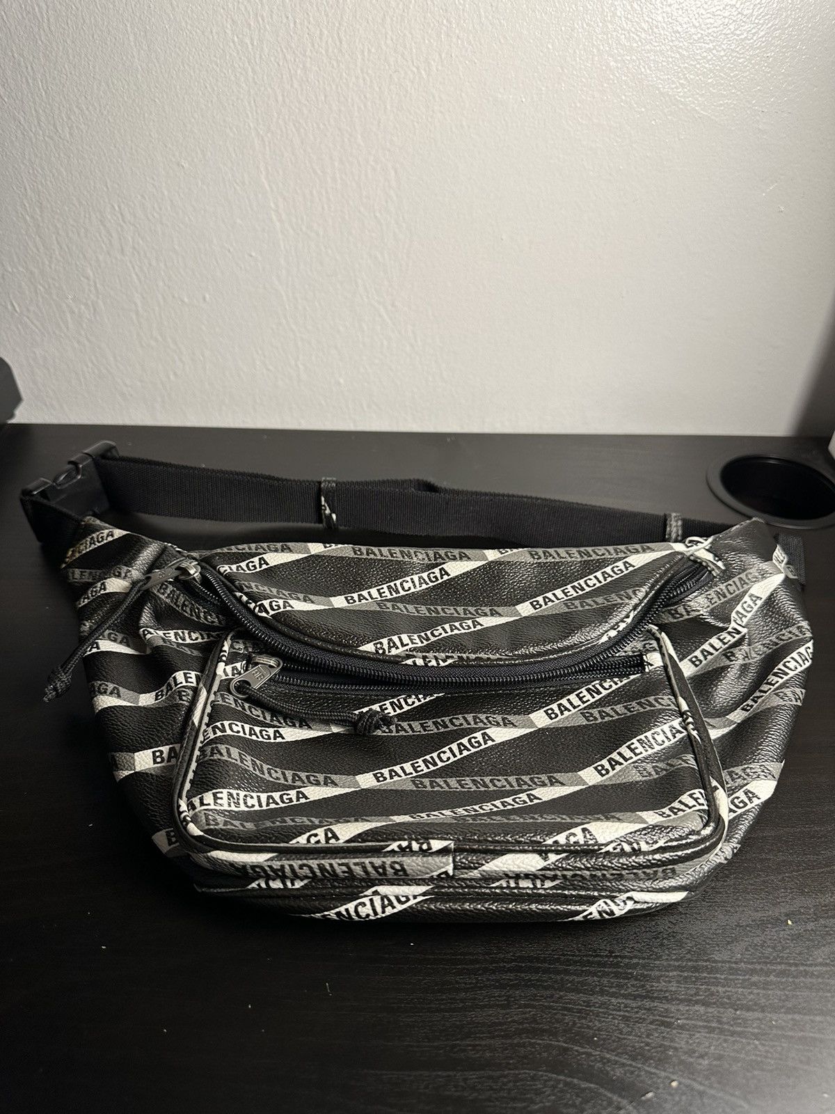 Balenciaga Explorer Beltpack Graffiti - Black