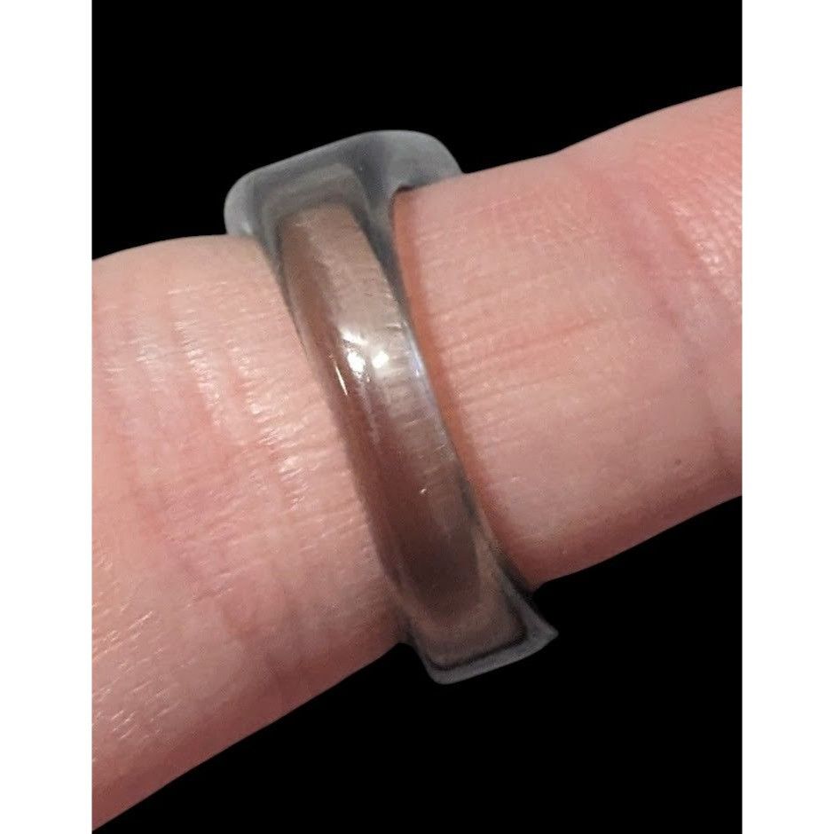 Other Chunky Translucent Grey/Black Fashion Ring Size 7 Size ONE SIZE - 7 Thumbnail