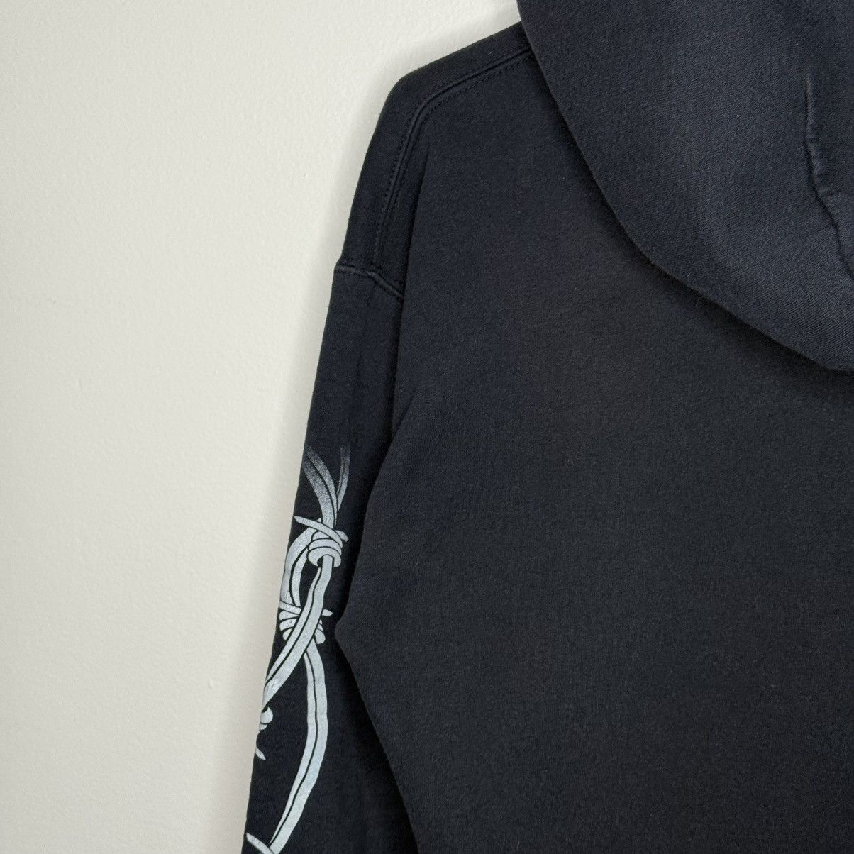 Gildan Vintage 00s Mopar Hoodie Black Graphic Logo Size M Size US M / EU 48-50 / 2 - 15 Thumbnail