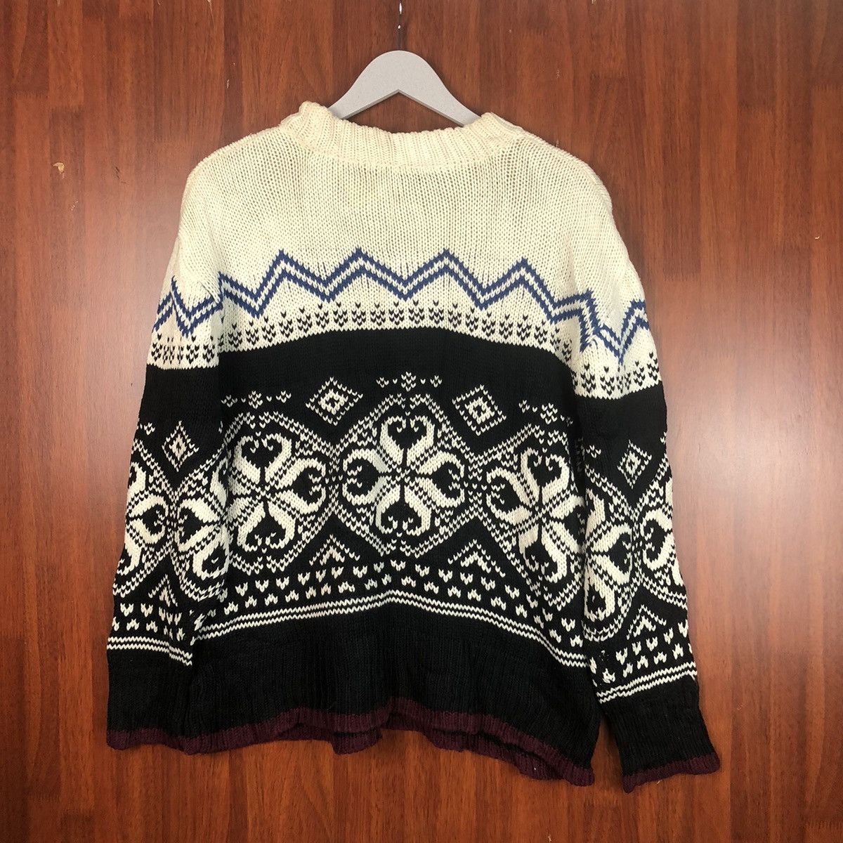 Vintage Avan Lily White art vintage Knitwear #7497 Size M / US 6-8 / IT 42-44 - 11 Thumbnail