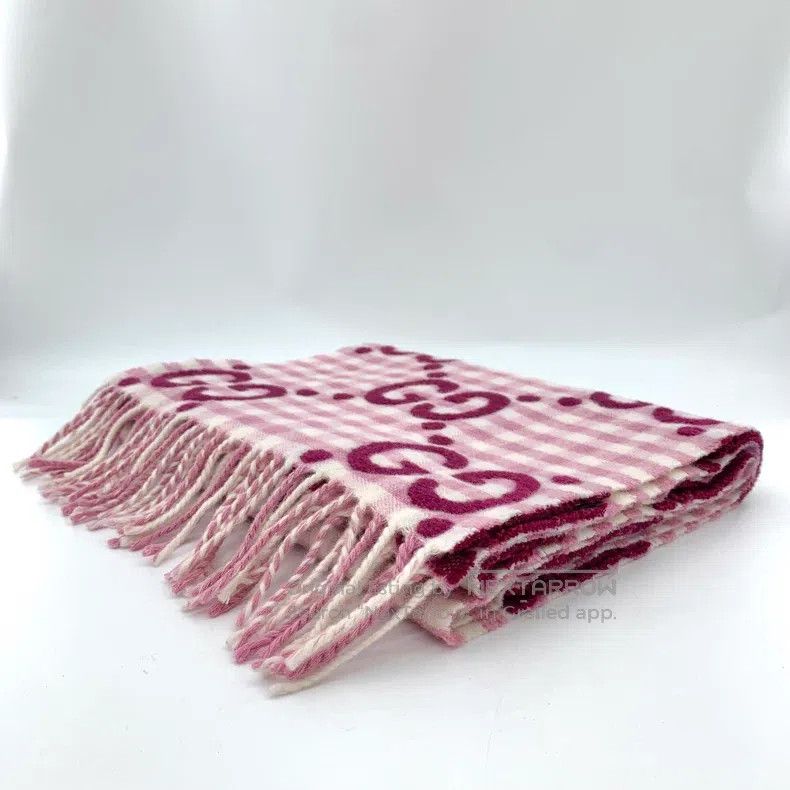 Gucci Gucci Pink logo jacquard full-print wool tassel scarf Size ONE SIZE - 2 Thumbnail