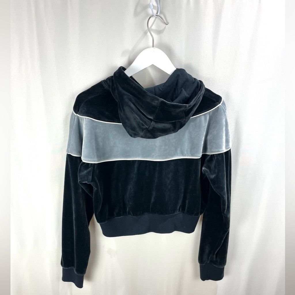 Nike Nike Heritage Velour Cropped Hoodie in Black and Grey Size S Size S / US 4 / IT 40 - 6 Thumbnail