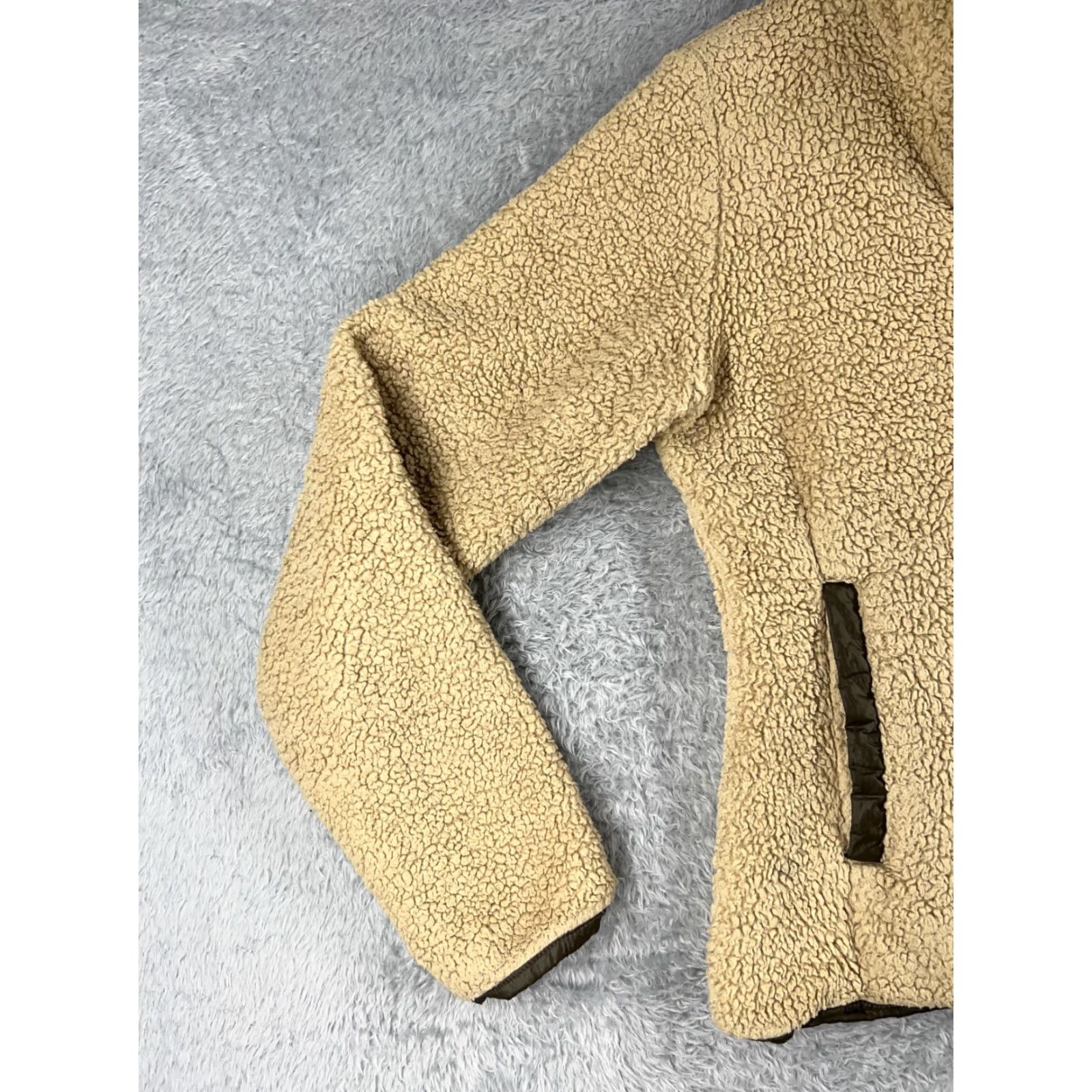 Patagonia Patagonia Jacket Womens Medium Beige Los Lobos 100% Polyester Fleece Full Zip All Seasons Regular Basic Jacket Embroidered Logo Zipper Logo Size M / US 6-8 / IT 42-44 - 3 Thumbnail