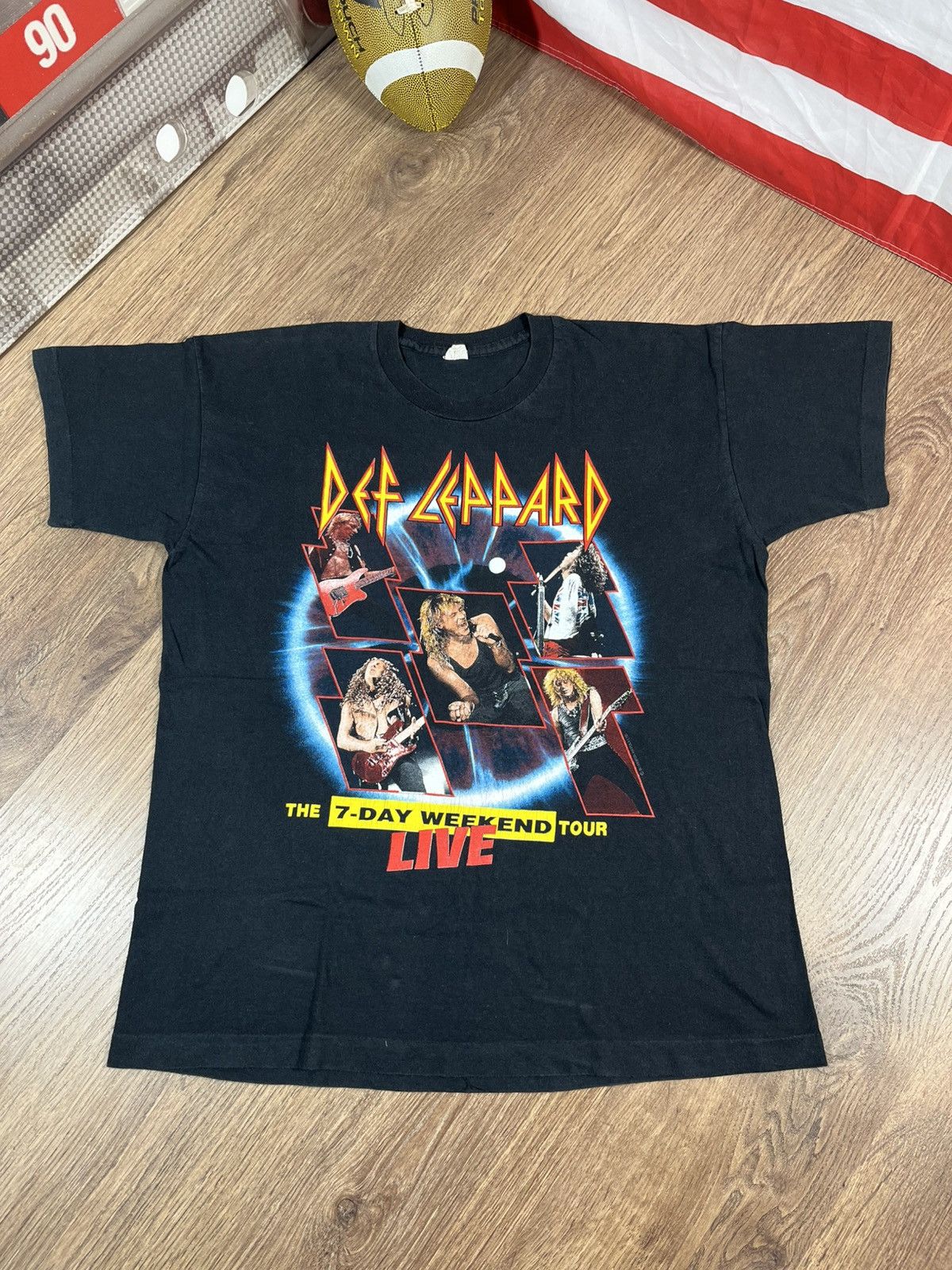 Def Leppard 1993 Def Leopard x 7 Days A Week Size US XL / EU 56 / 4 - 1 Thumbnail