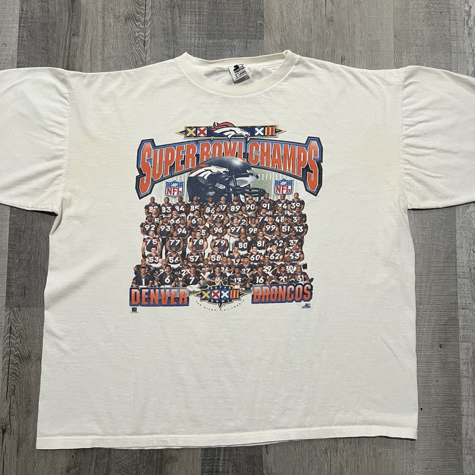 Starter VTG Starter Denver Broncos 1999 Team Roster NFL T Shirt Size US XL / EU 56 / 4 - 1 Thumbnail