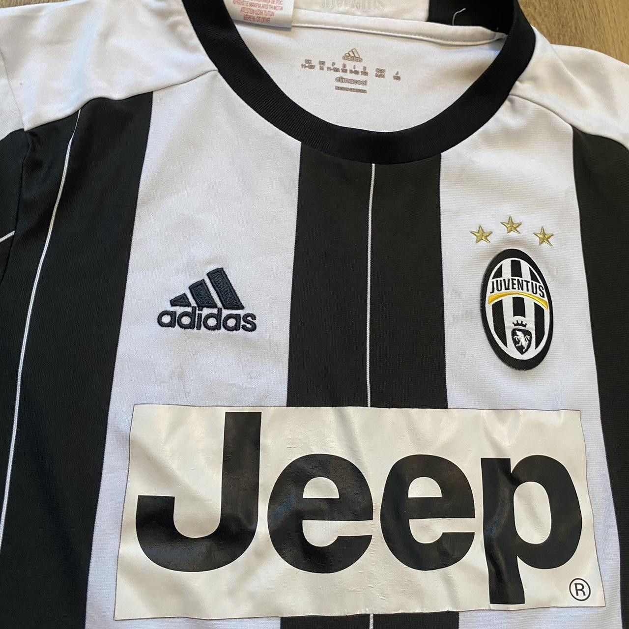 Adidas Adidas Juventus 2016-17 home shirt #Juventus Serie a Size US XS / EU 42 / 0 - 3 Thumbnail