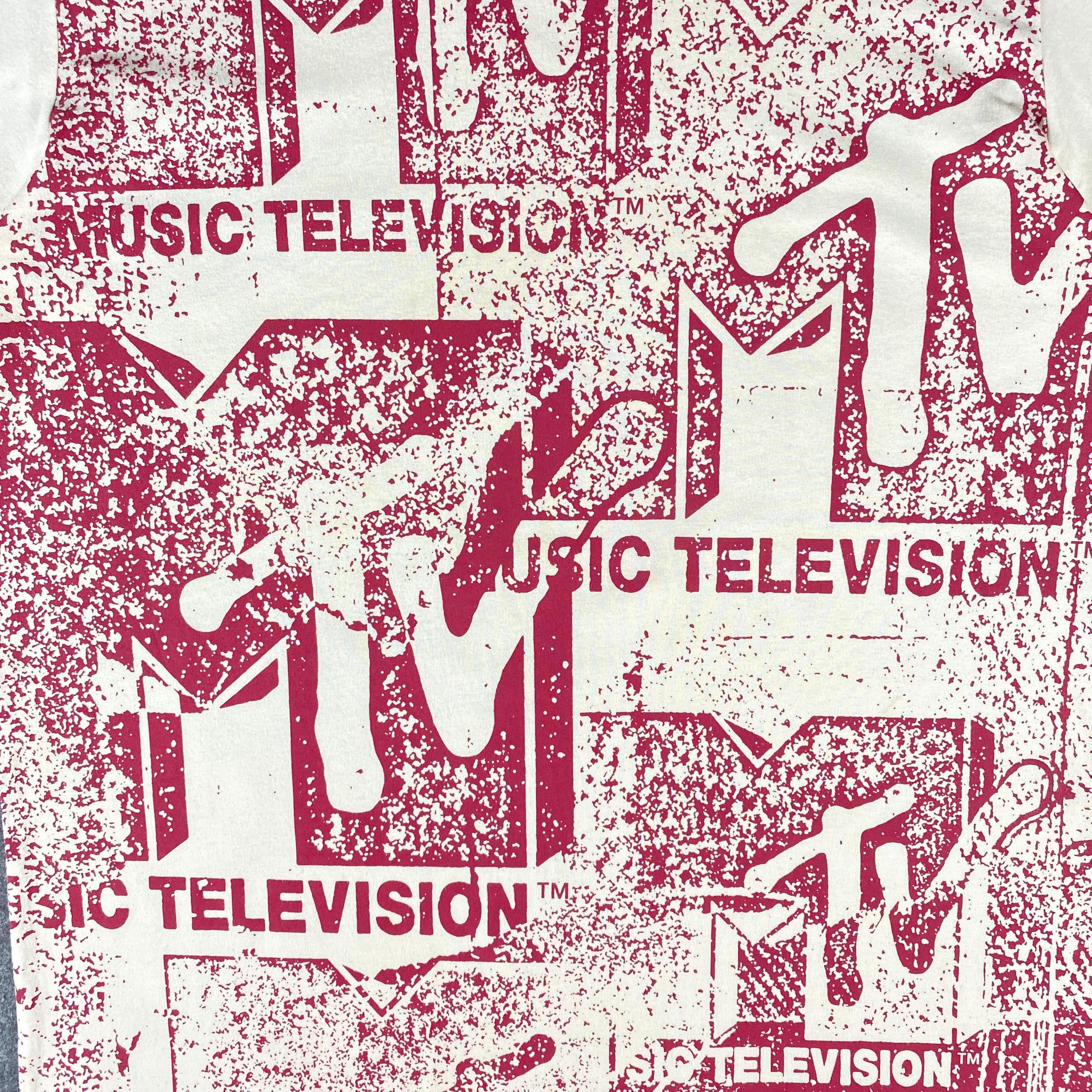 Uniqlo Vintage Music Television by Uniqlo Tshirt Size US L / EU 52-54 / 3 - 6 Thumbnail