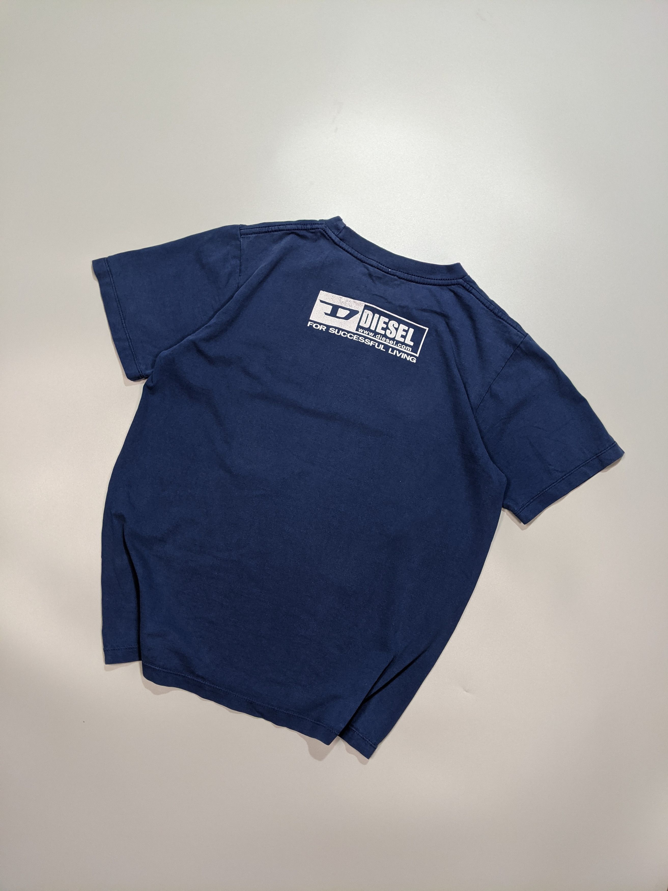 Diesel × Vintage DIESEL Vintage Shabby Women's Blue T-Shirt With Large Logo Size S / US 4 / IT 40 - 6 Thumbnail