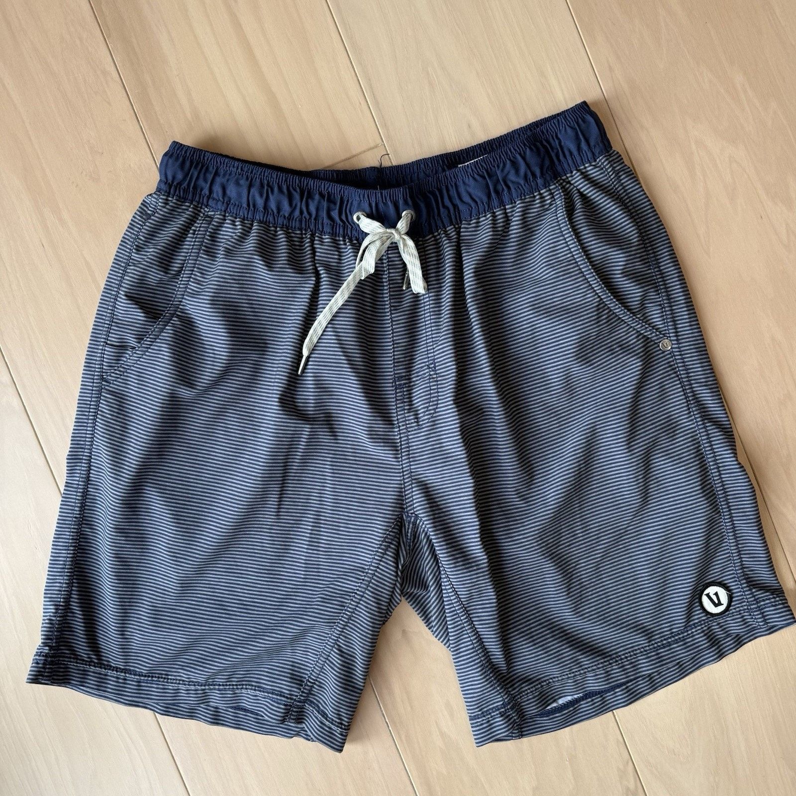Vuori Vuori Kore Shorts Large Blue Lightweight Workout Athleisure Size US 28 / EU 44 - 3 Thumbnail