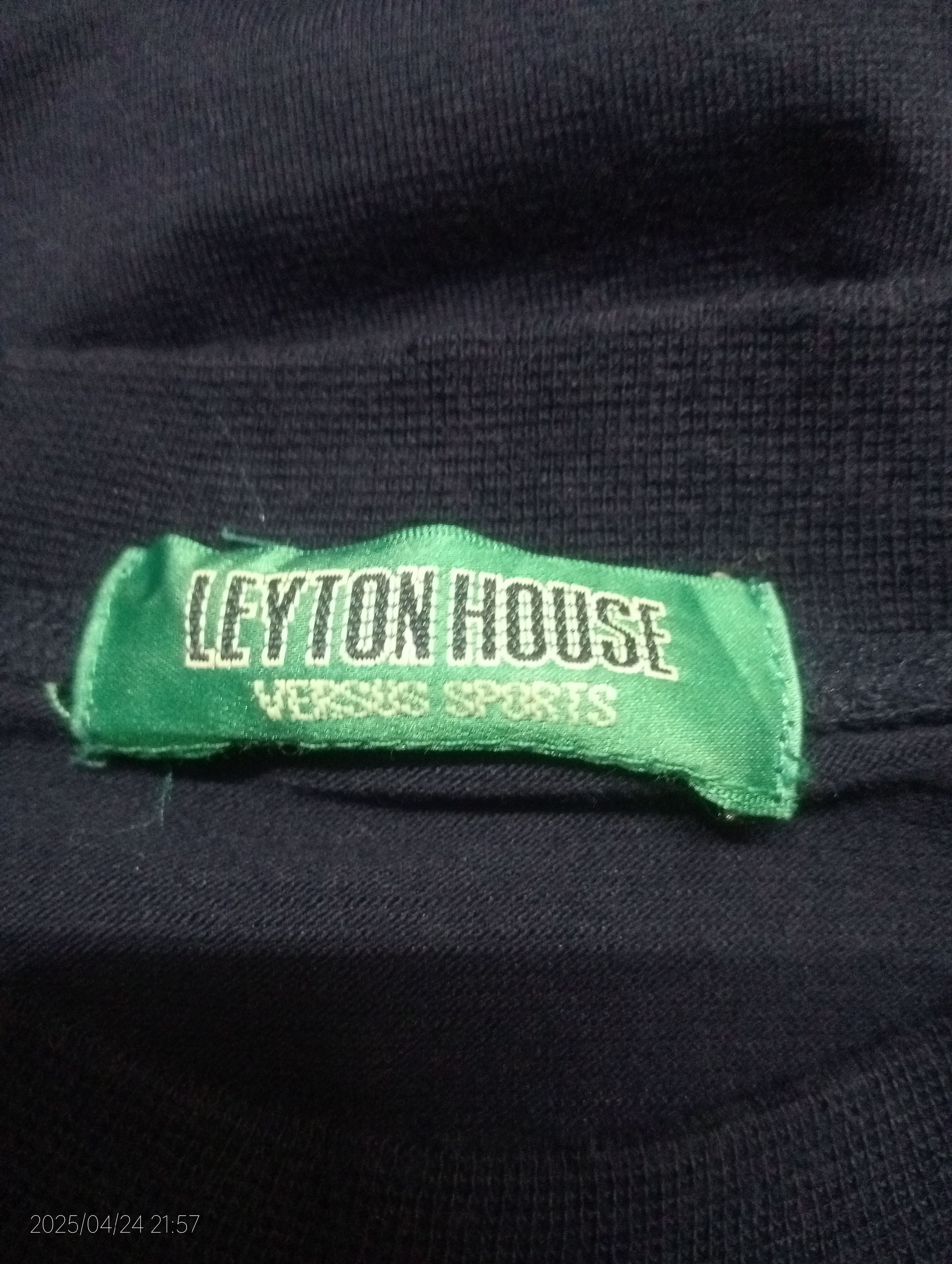 Formula 1 × Vintage Vintage '90s Leyton House Long Sleeve Tshirt Size US XL / EU 56 / 4 - 5 Thumbnail