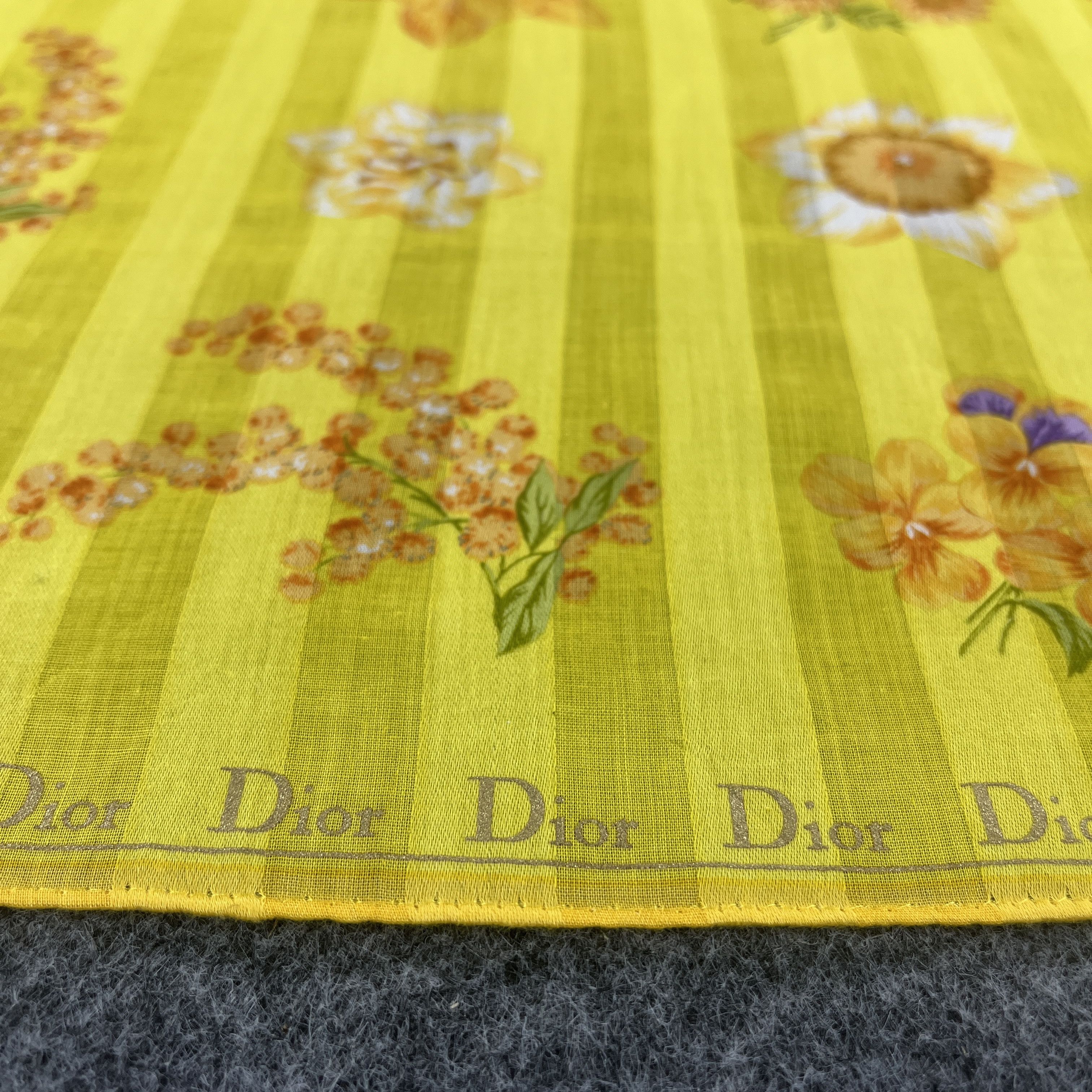 Vintage Christian Dior Handkerchief / Bandana / Neckerchief B064 Size ONE SIZE - 7 Thumbnail