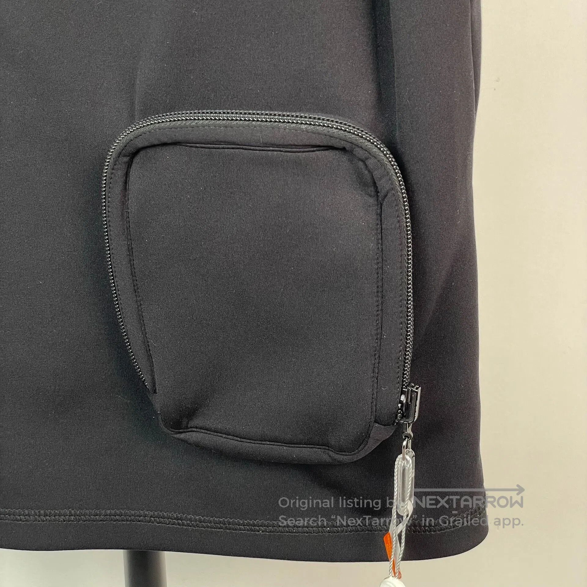 Louis Vuitton Louis Vuitton 2054 Heat. Size US M / EU 48-50 / 2 - 5 Thumbnail