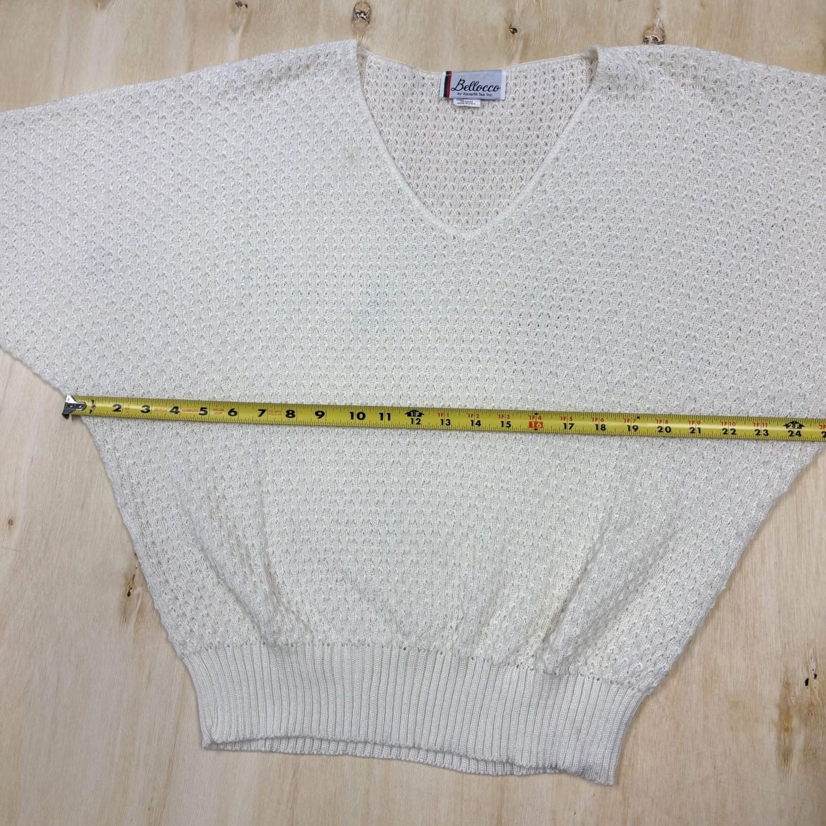 Vintage VINTAGE Bellocco Womens Large White V-Neck Open-Knit Dolman Pullover Sweater Size L / US 10 / IT 46 - 6 Thumbnail