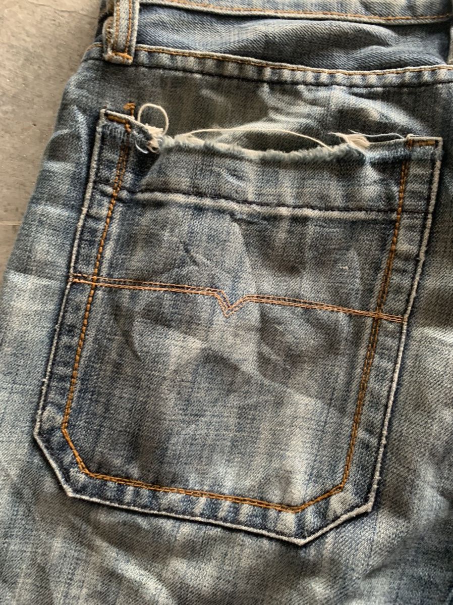 Designer × Diesel distressed loose diesel industry jeans Size US 37 - 16 Thumbnail