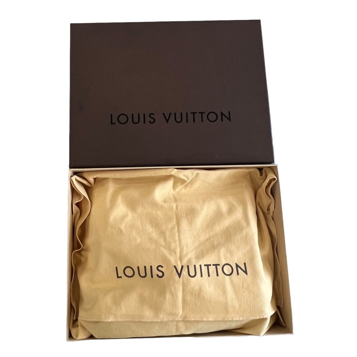 Louis Vuitton Louis Vuitton Epi Monogram Saint Michel Shoulder Bag Size ONE SIZE - 10 Thumbnail