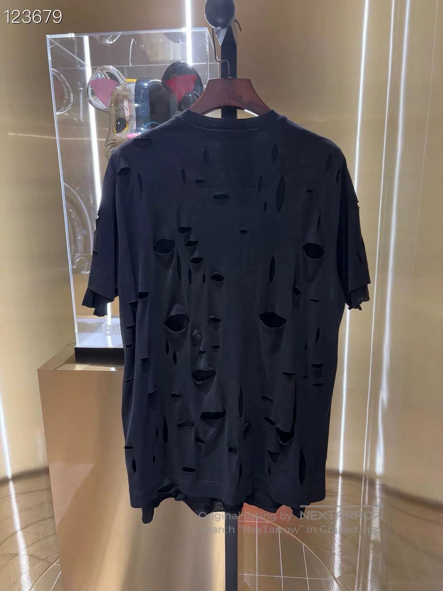 Givenchy Givenchy Logo Print Distressed Short Sleeve T. Size US XS / EU 42 / 0 - 2 Thumbnail