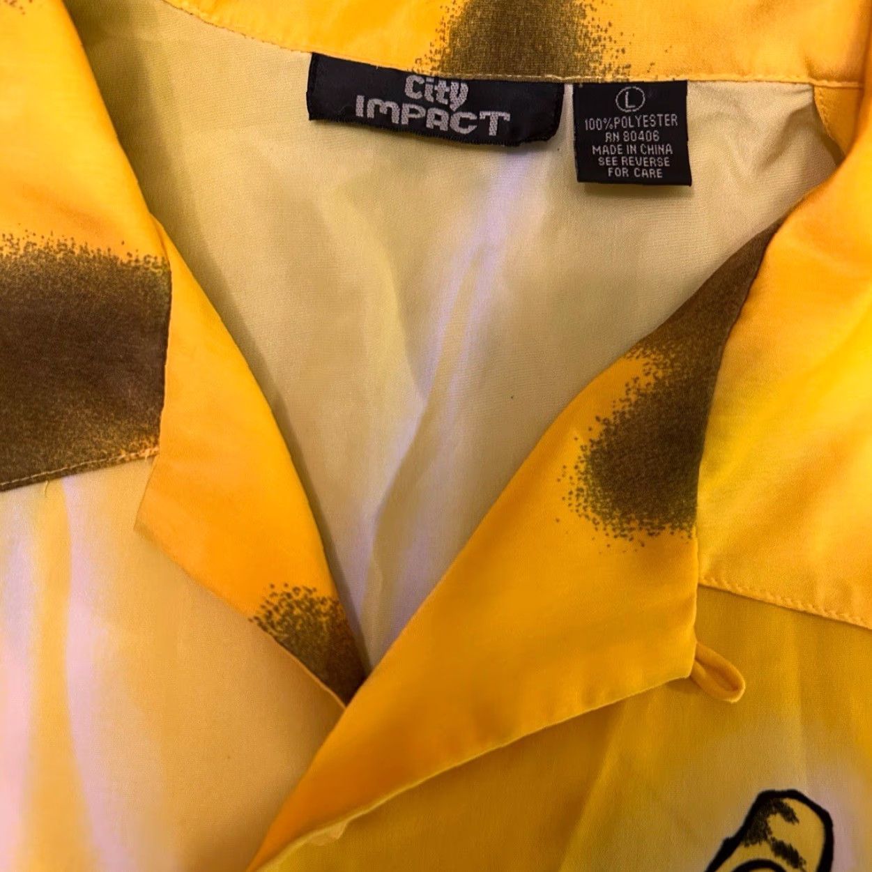 Vintage VINTAGE Samurai Anime City Impact VTG Button-Up Shirt Mens L Yellow Short Sleeve 90s Y2K Grunge Punk All Over Print Size US L / EU 52-54 / 3 - 3 Thumbnail
