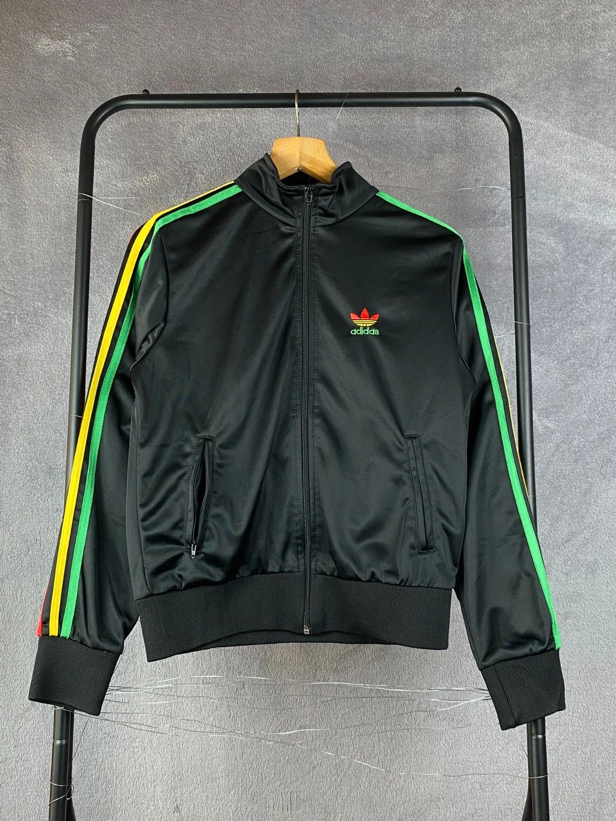 Adidas Adidas hoodie black vintage retro streetwear Size US S / EU 44-46 / 1 - 2 Thumbnail