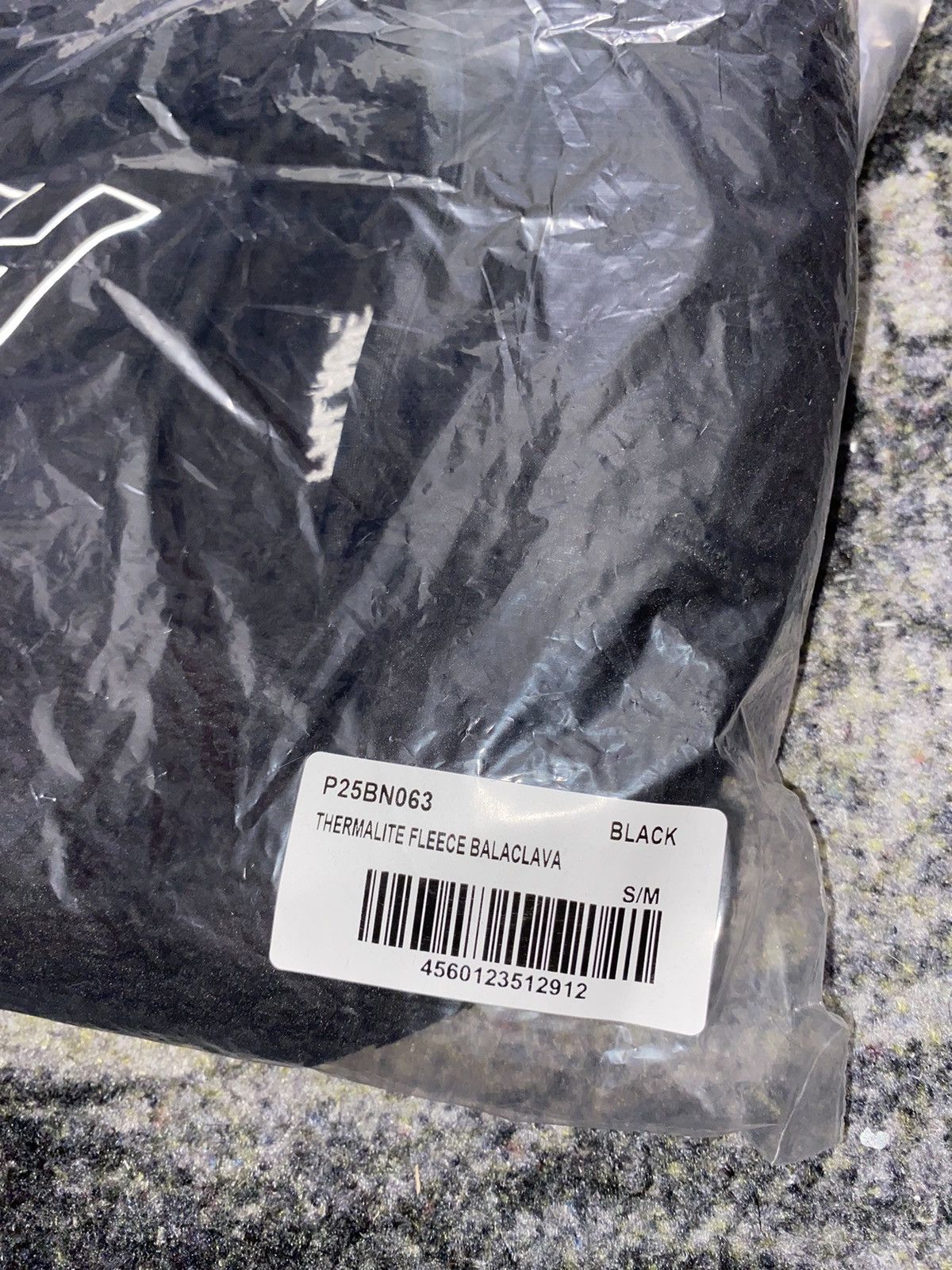 Palace Palace Thermalite Fleece Balaclava (SMALL / MEDIUM) Size ONE SIZE - 4 Thumbnail