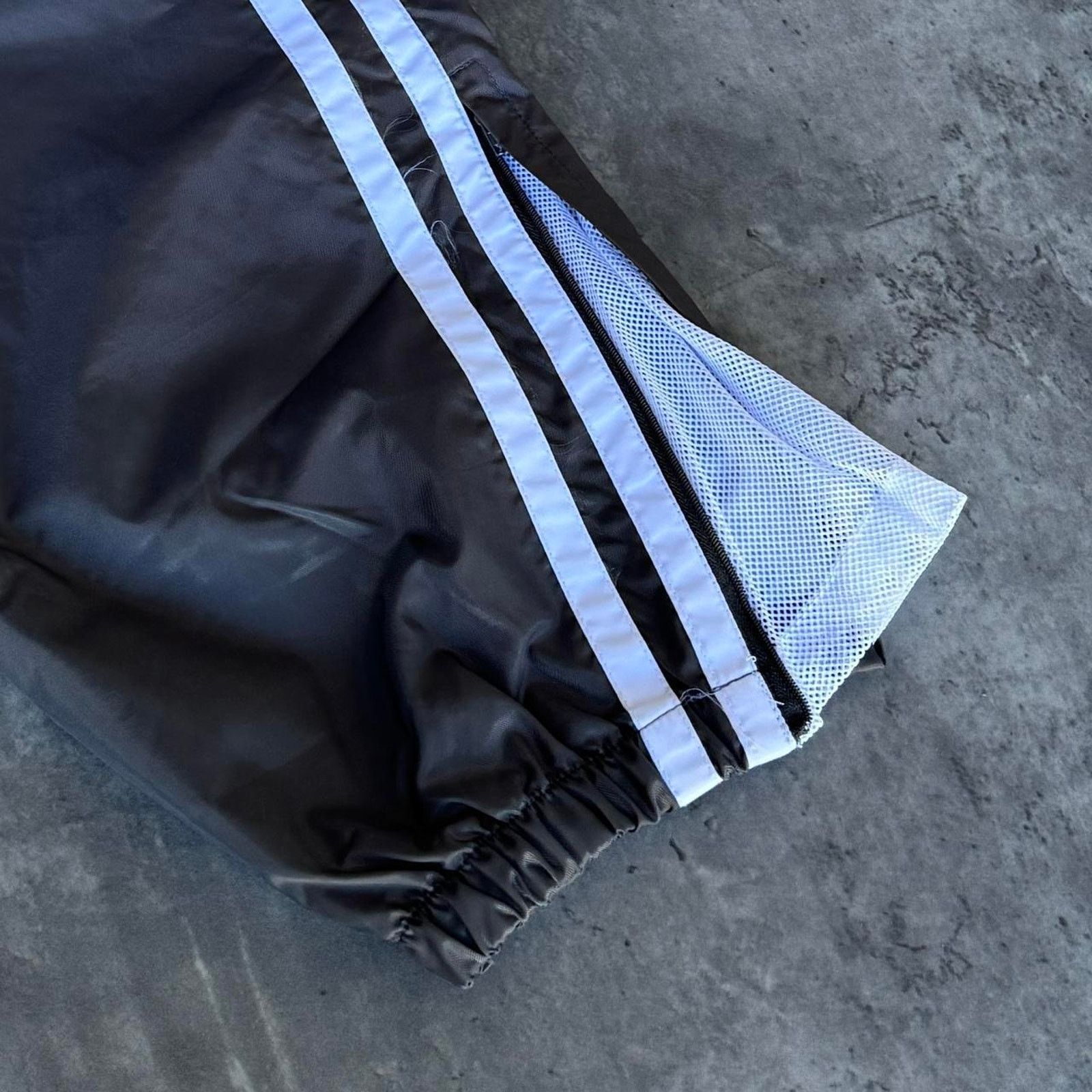 Japanese Brand × Vintage Vintage Y2K Baggy Grey Flared Grunge Opium Sweatpants Size US 34 / EU 50 - 3 Thumbnail