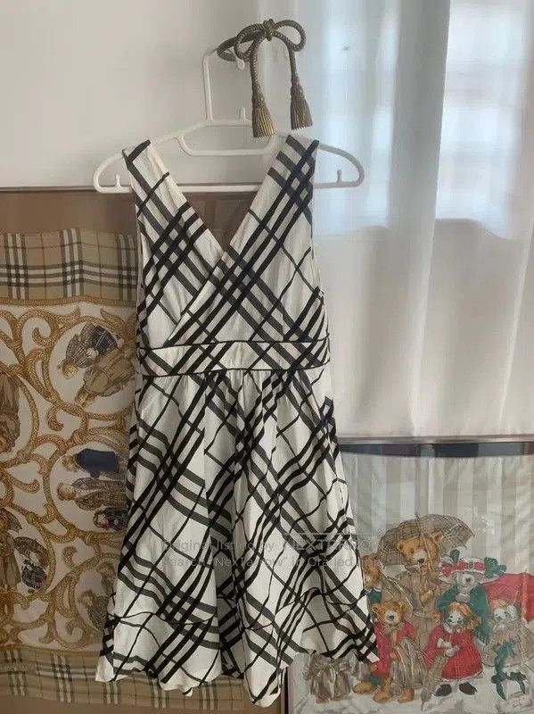Burberry Burberry White Cotton Women's Dress. Size M / US 6-8 / IT 42-44 - 6 Thumbnail