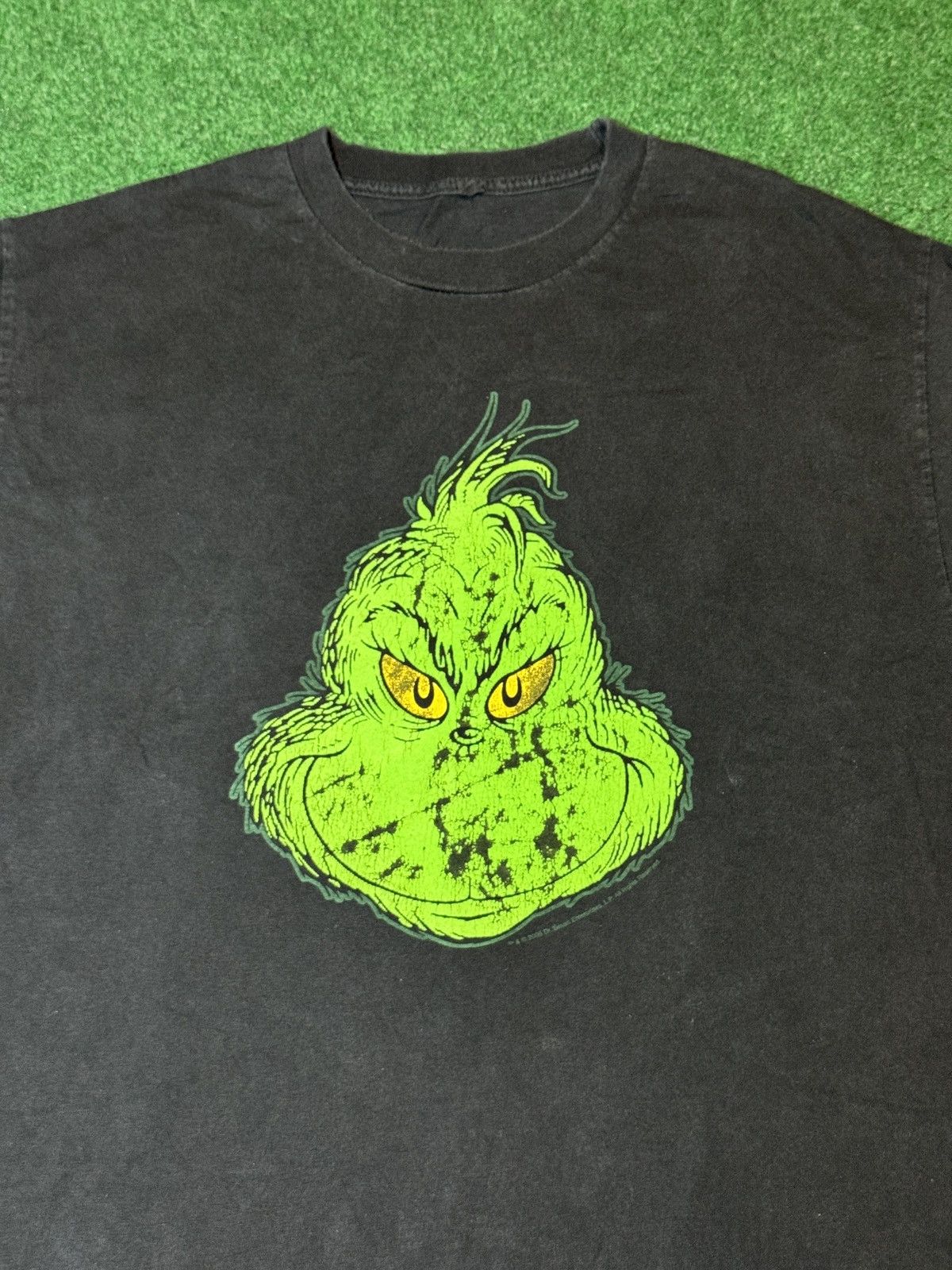 Vintage Vintage Y2K The Grinch Big Face Dr. Suess Christmas T Shirt Size US L / EU 52-54 / 3 - 2 Thumbnail