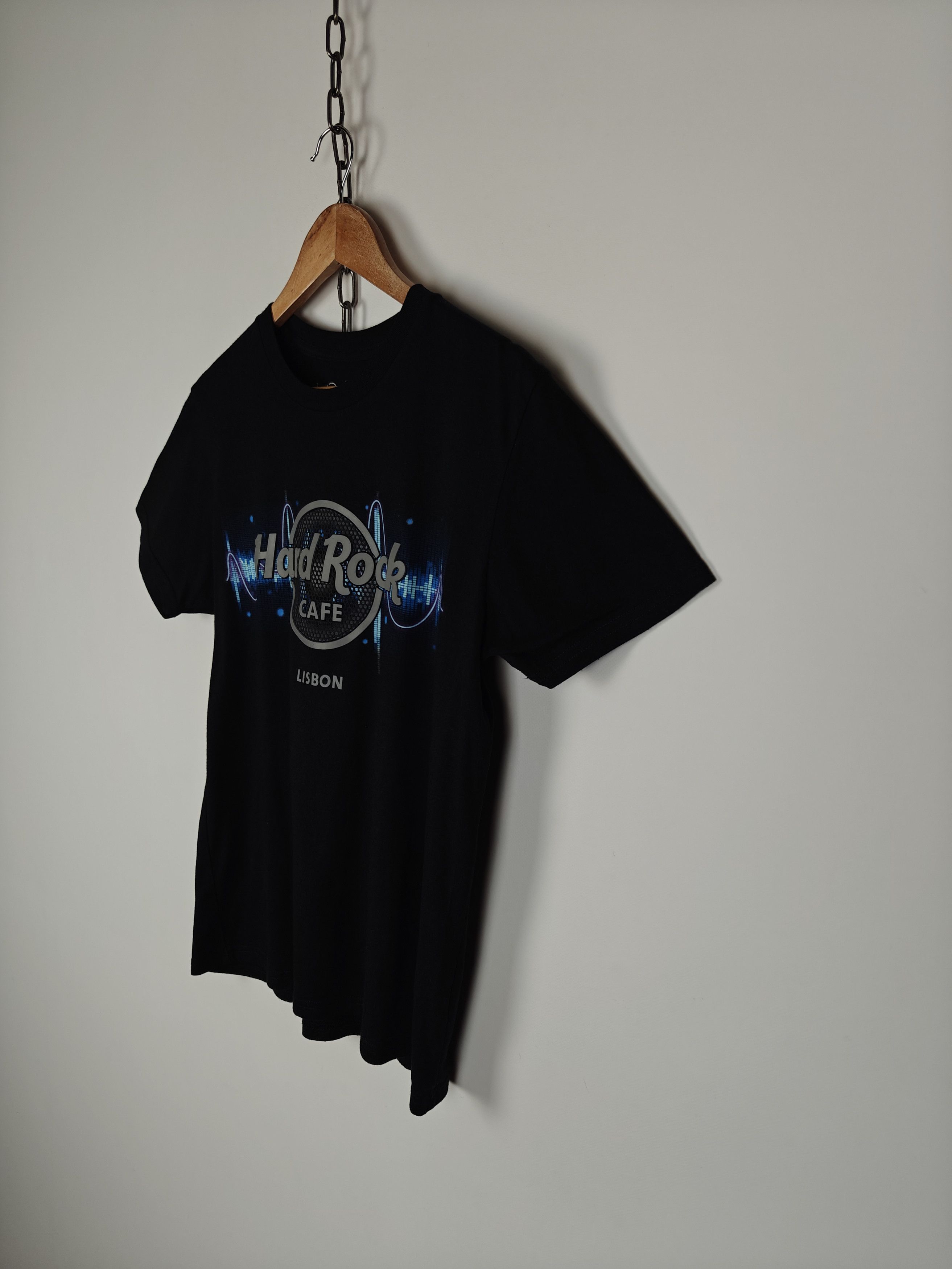 Hard Rock Cafe Hard Rock Cafe Lisbon T-Shirt Black Tee size M Size US M / EU 48-50 / 2 - 6 Thumbnail