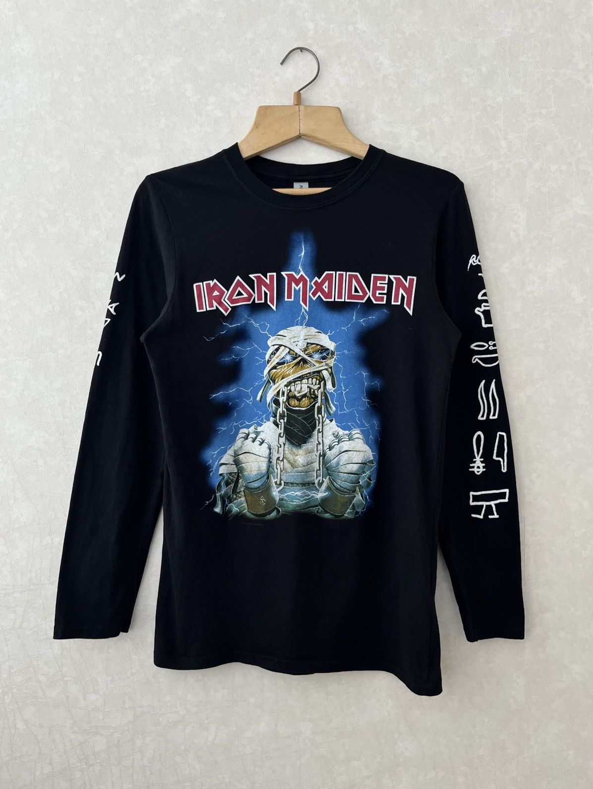 Iron Maiden Iron Maden World Slavery Tour 2019 Long Sleeve Size US S / EU 44-46 / 1 - 3 Thumbnail