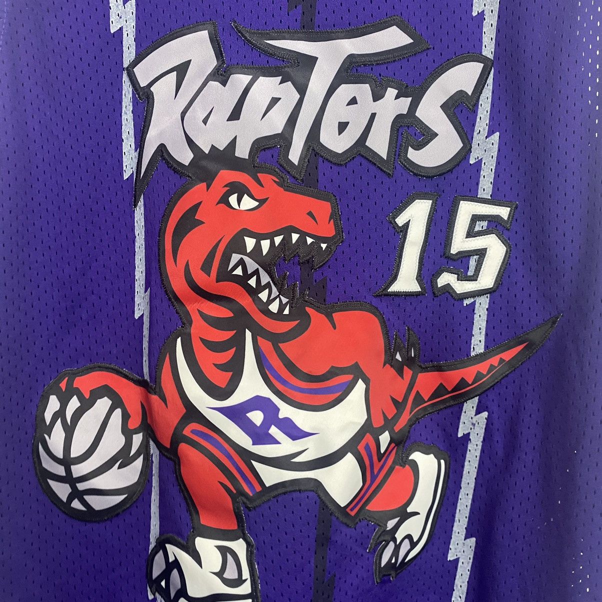 Mitchell & Ness × NBA Mitchell & Ness Toronto Raptors Vince Carter 98-99 Jersey Size US L / EU 52-54 / 3 - 6 Thumbnail