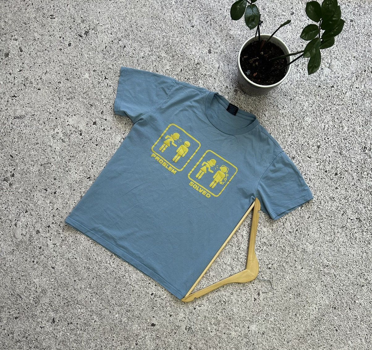 Vintage Vintage 90s T-Shirt Humor Tee Problem? Solved Music Size US L / EU 52-54 / 3 - 1 Thumbnail