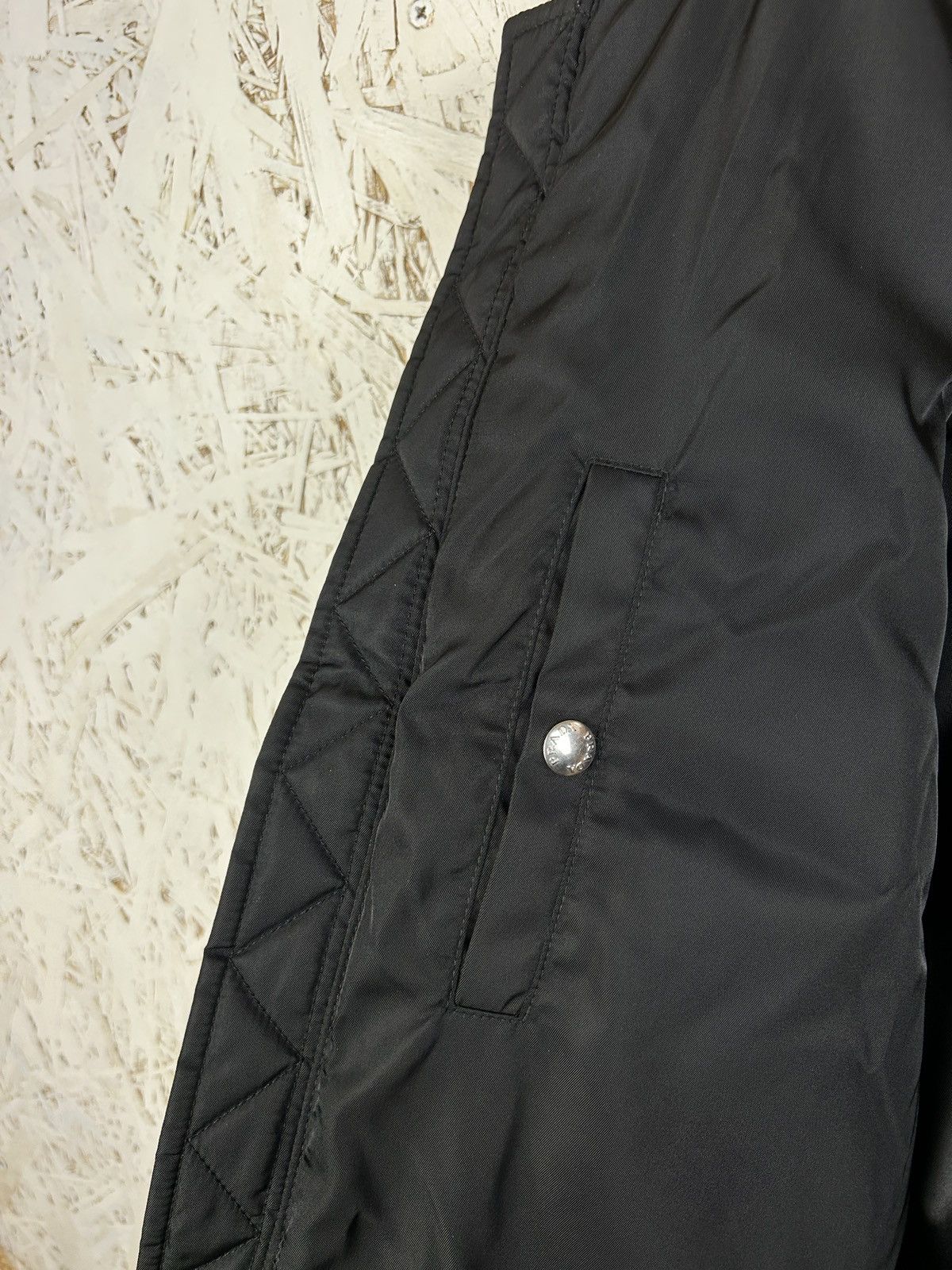 Prada Prada Re-Nylon Cropped Down Bomber Jacket Black 52 Size US L / EU 52-54 / 3 - 11 Thumbnail