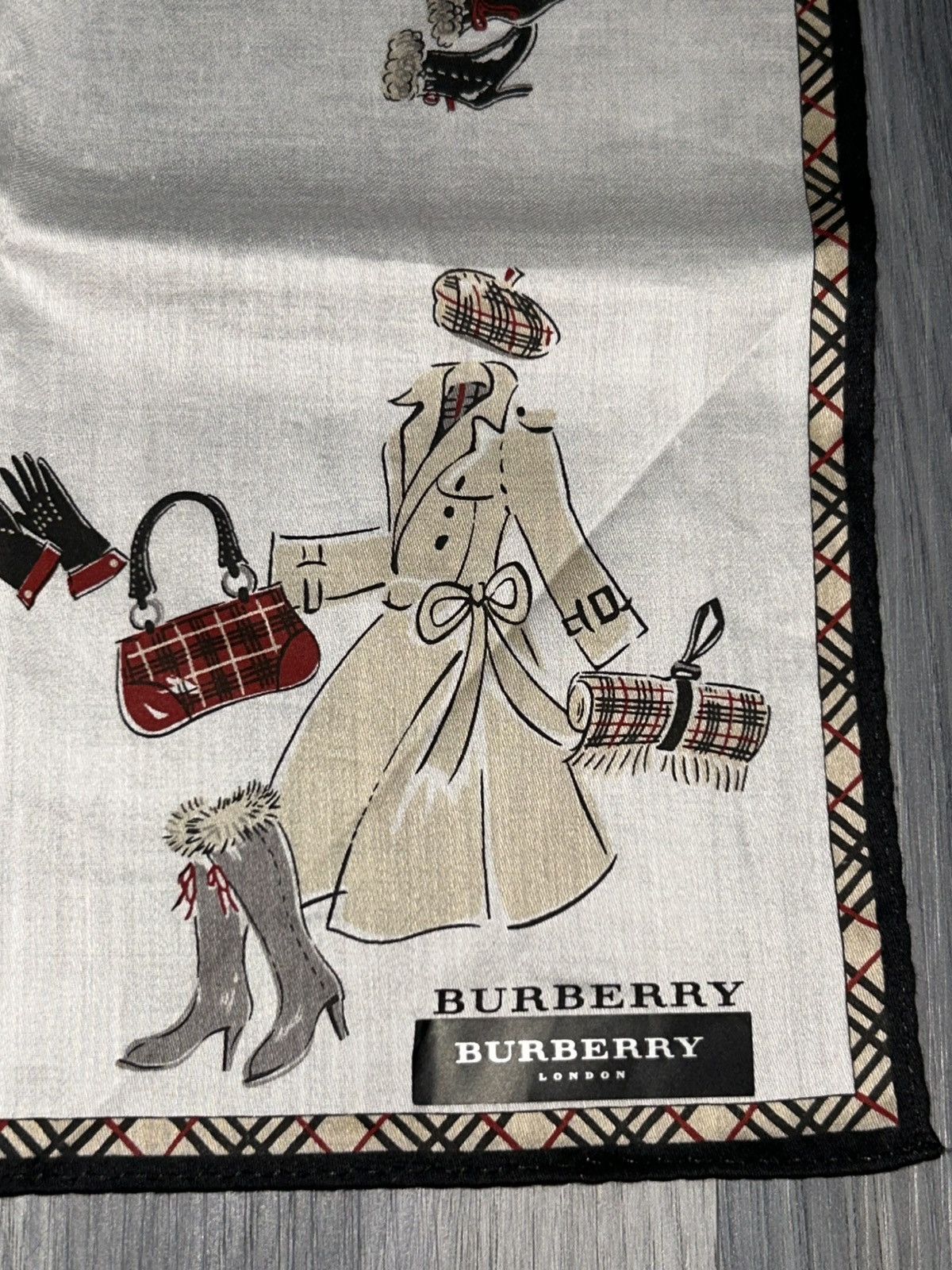 Burberry Vintage Burberry Nova Check Border Cotton Handkerchief Scarf Size ONE SIZE - 4 Thumbnail