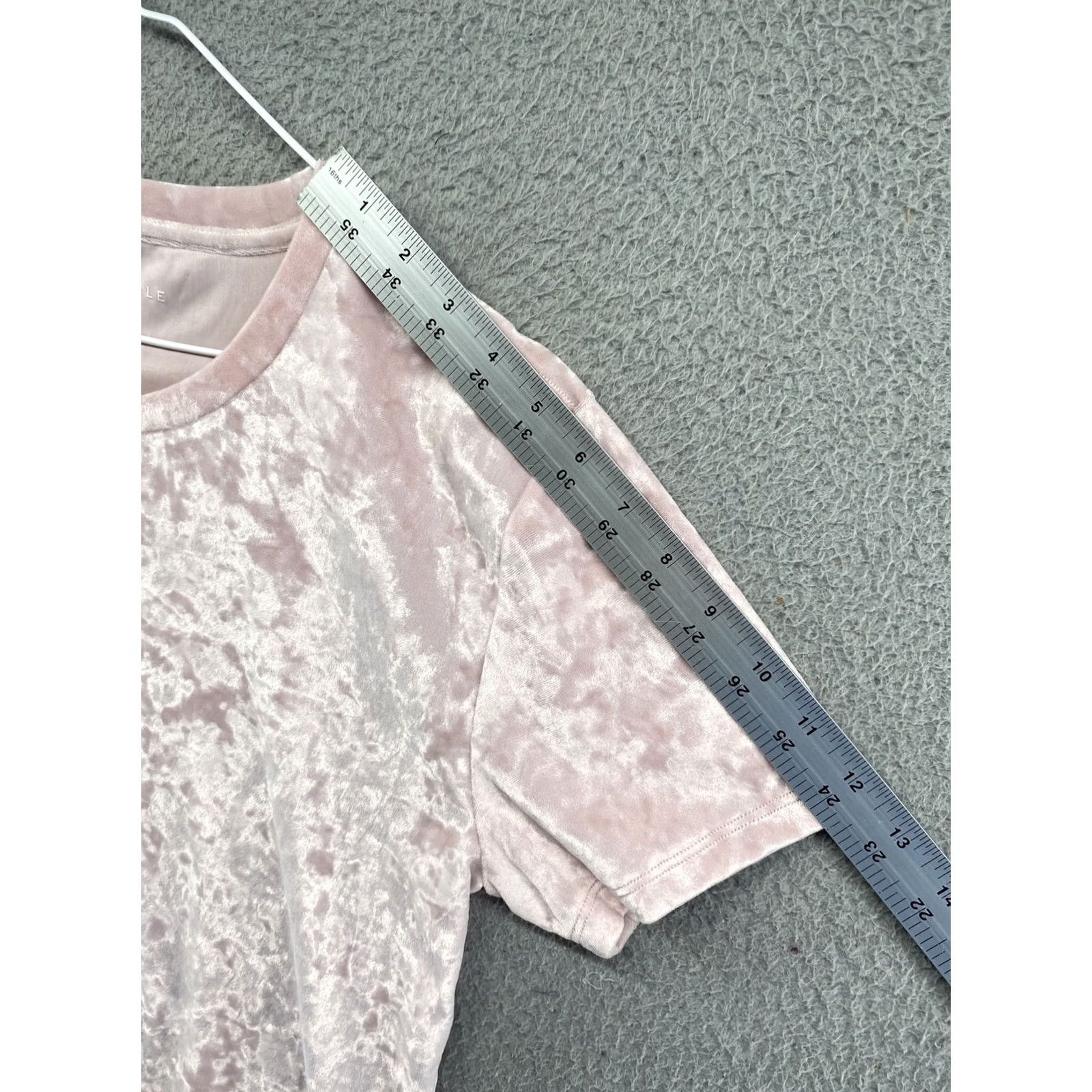 Aeropostale Aeropostale Shirt Cropped Velour Short Sleeve Pink Women’s Size M Size M / US 6-8 / IT 42-44 - 5 Thumbnail