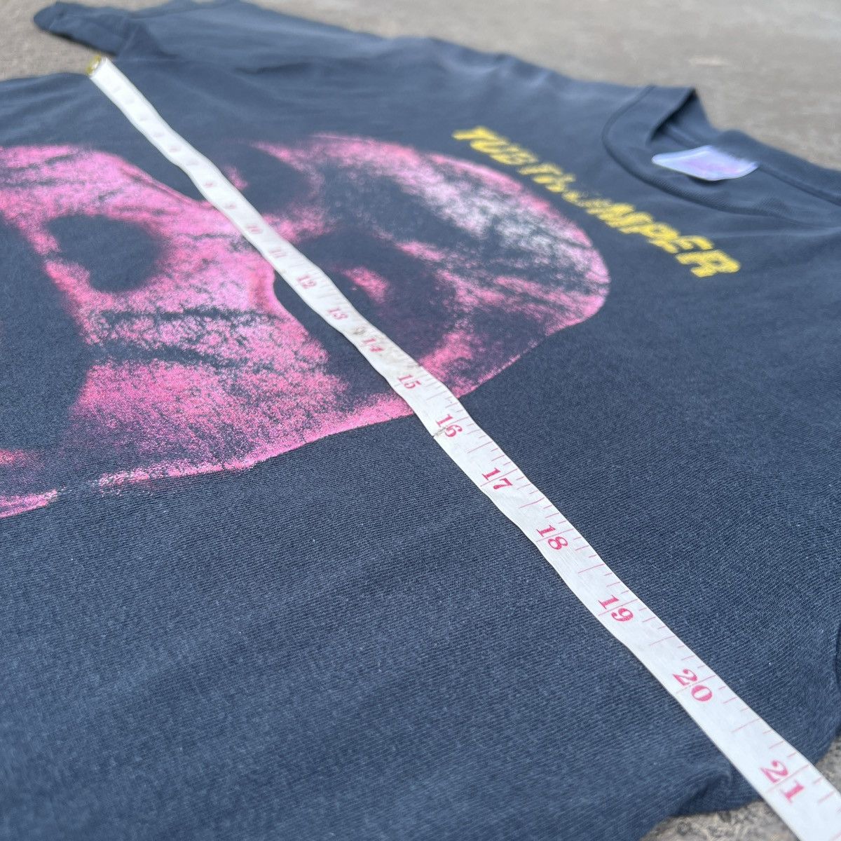 Band Tees × Rap Tees × Vintage Vintage 90s Chumbawamba Promo Tee Faded Thrashed Size US L / EU 52-54 / 3 - 12 Thumbnail