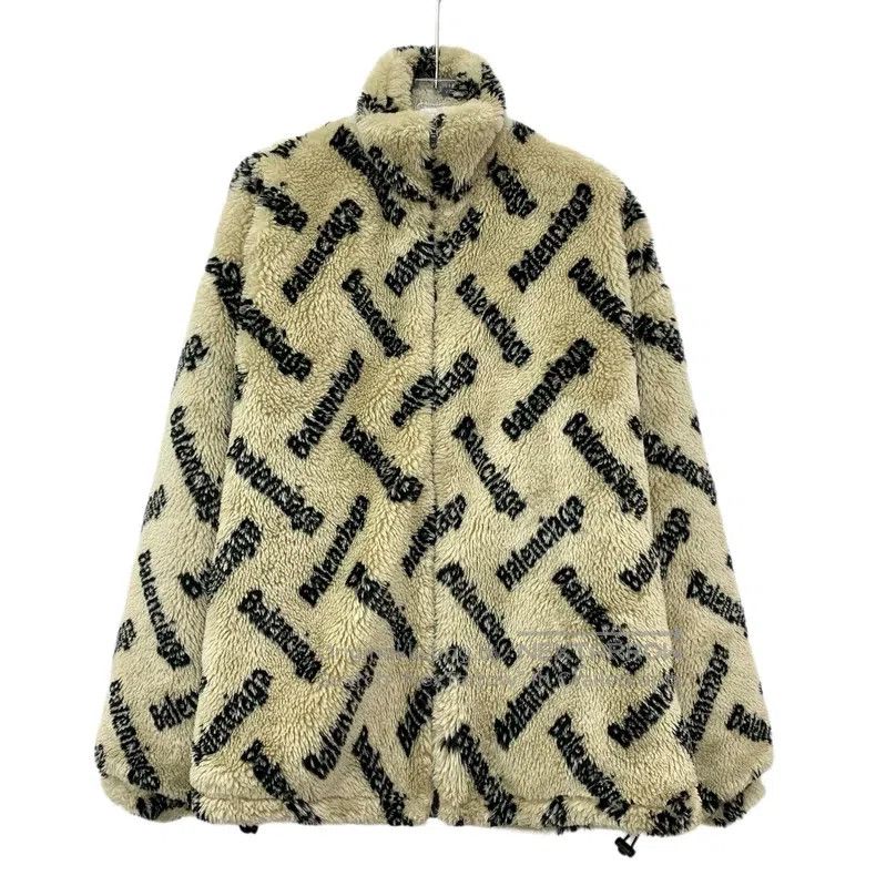 Balenciaga Balenciaga Khaki Logo Letter Barrage Print Cotton Stand Co Size 4XL / US 24-26 - 1 Thumbnail
