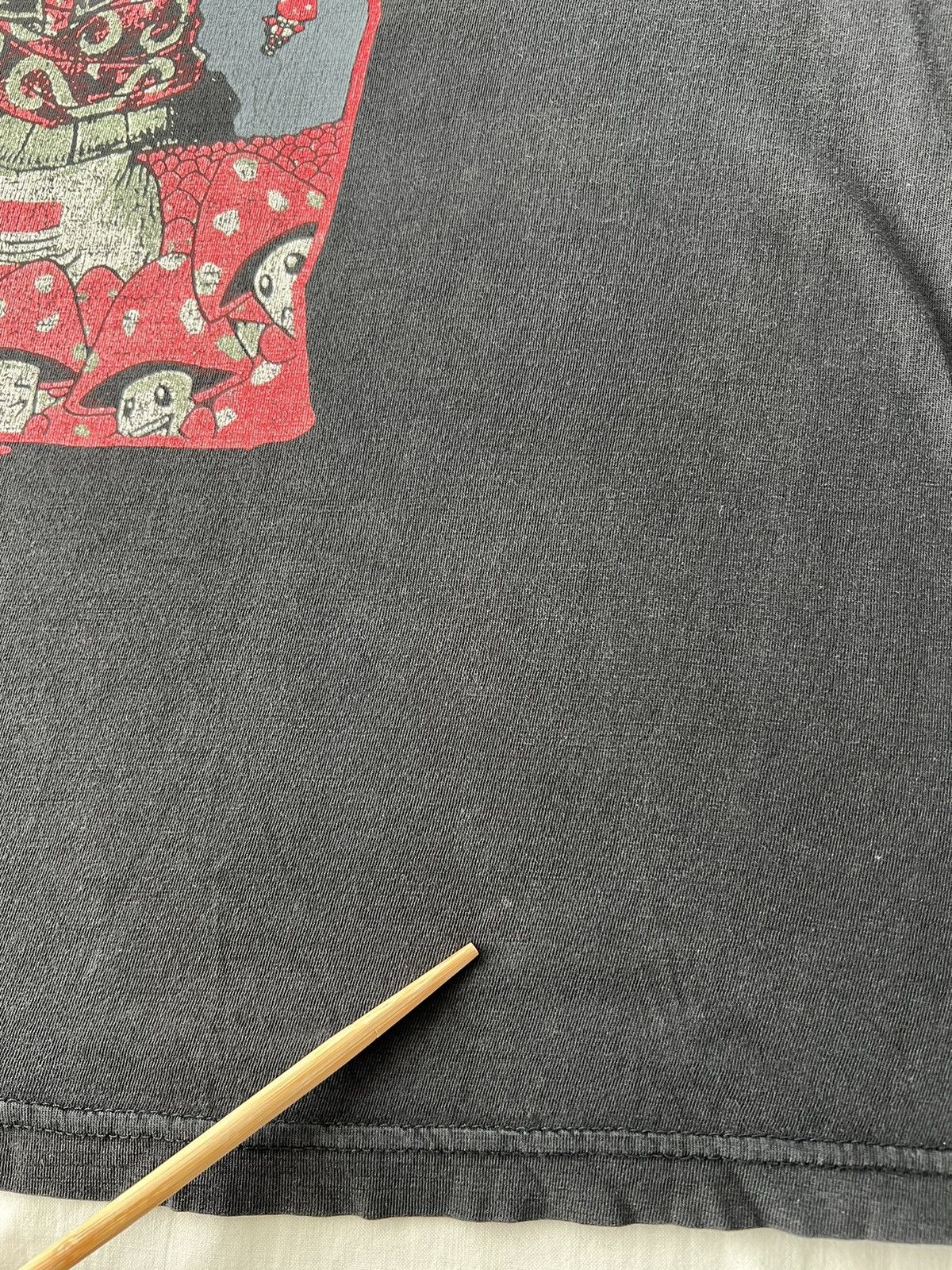 Band Tees Vintage 2000s System of a Down SOAD Mushroom Elephant Tshirt Size US M / EU 48-50 / 2 - 10 Thumbnail
