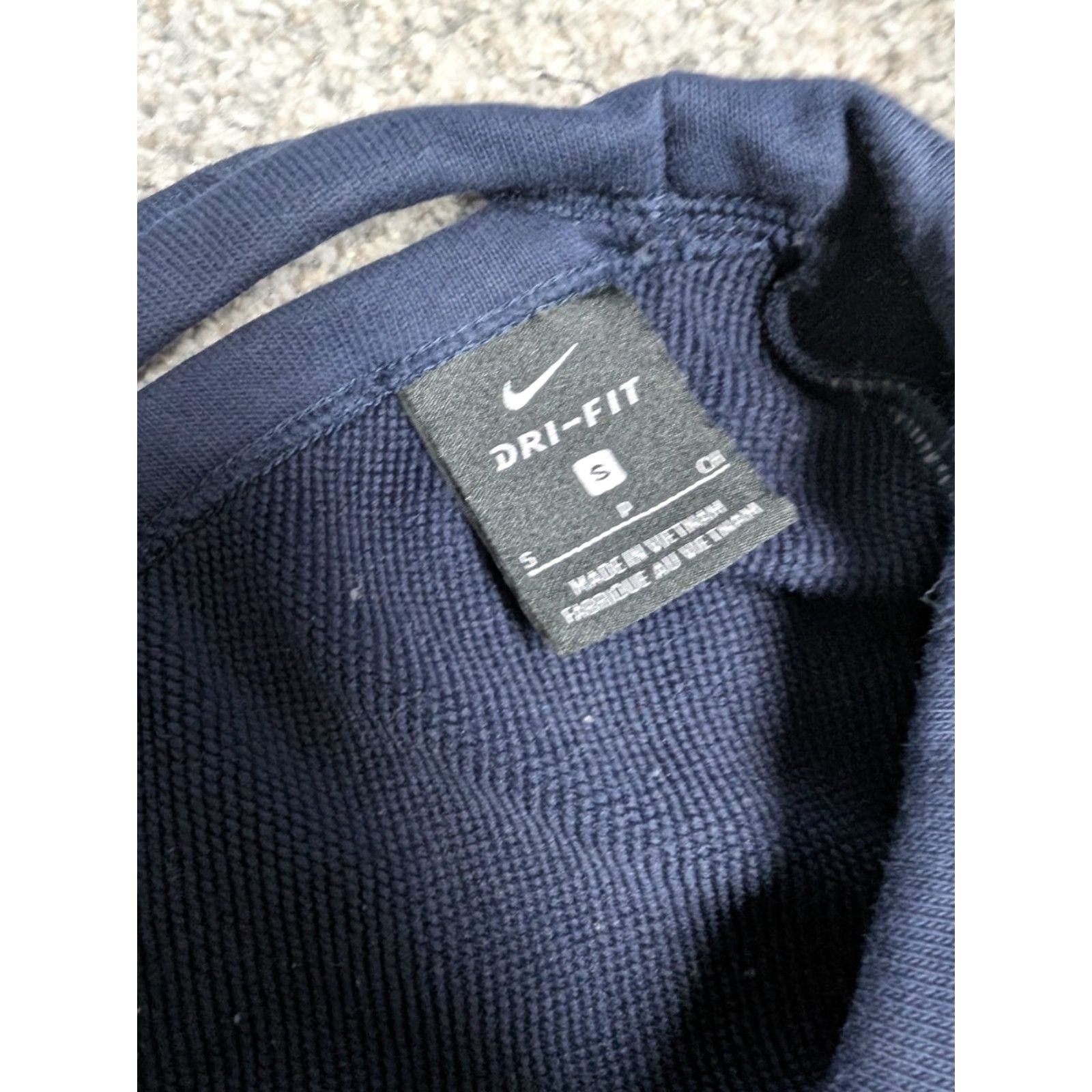 Nike Nike Sweatshirt Womens Small Crewneck Pullover Versa Open Back 938901-451 Size S / US 4 / IT 40 - 5 Thumbnail