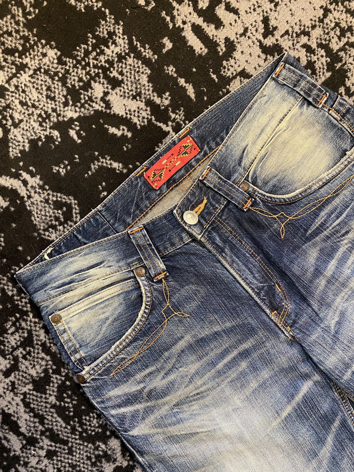 Edwin Edwin Distressed Washed Denim Japanese brand Size US 32 / EU 48 - 3 Thumbnail