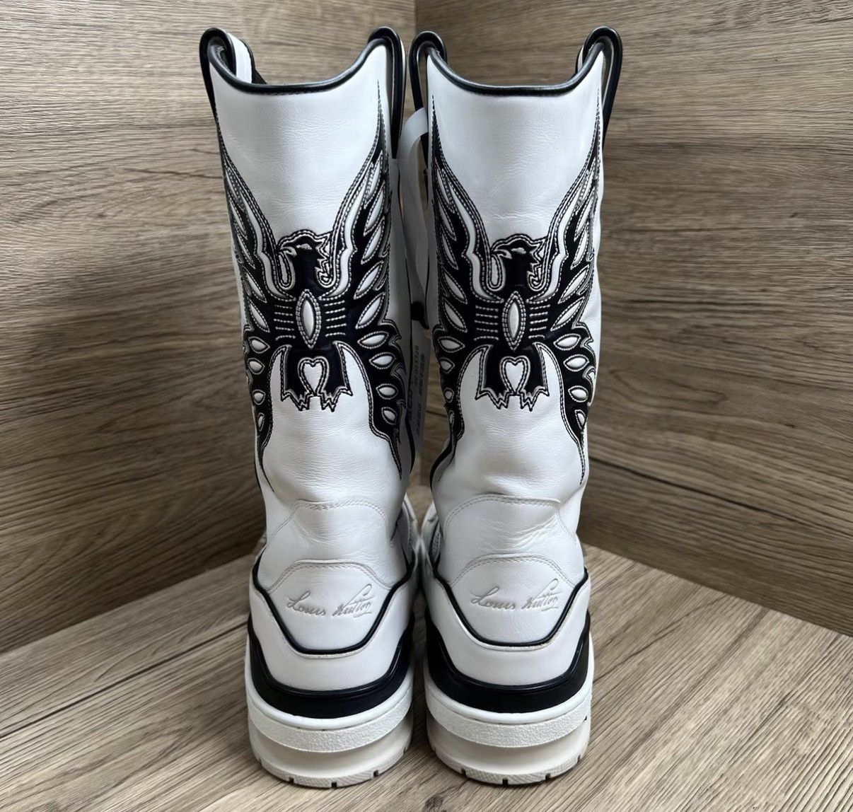 Louis Vuitton Louis Vuitton Trainer Pattern High-top Sneakers J41 Size US 8.5 / EU 41-42 - 4 Thumbnail