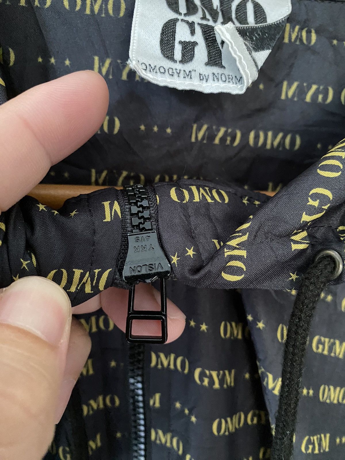 Designer × Norma Kamali 1990s OMO GYM by Norma Kamali light nylon jacket Size L / US 10 / IT 46 - 7 Thumbnail