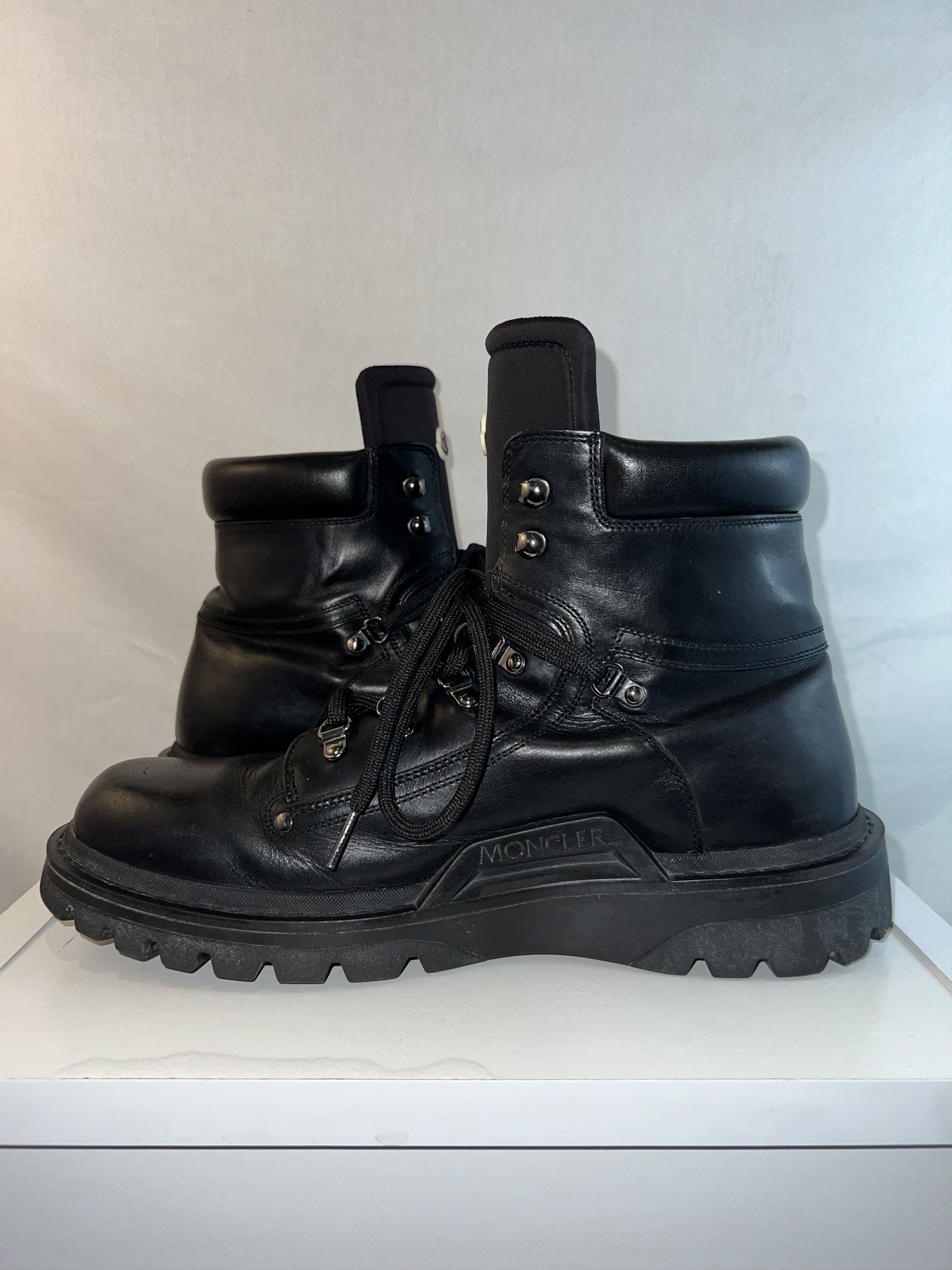 Moncler Moncler - Gently Worn Hiking Boot in Smooth Leather Size 11 Size US 11 / EU 44 - 6 Thumbnail