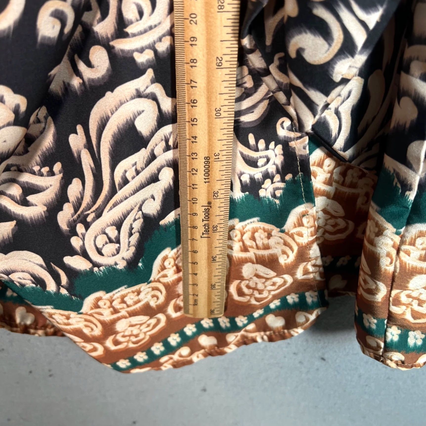 Vintage Patricia Forgeal LM Lulu Paris Womens Wrap Dress Black Beige Paisley Print V-Neck Party Cocktail One Size Regular Short Dress Mens?? Size ONE SIZE - 7 Thumbnail