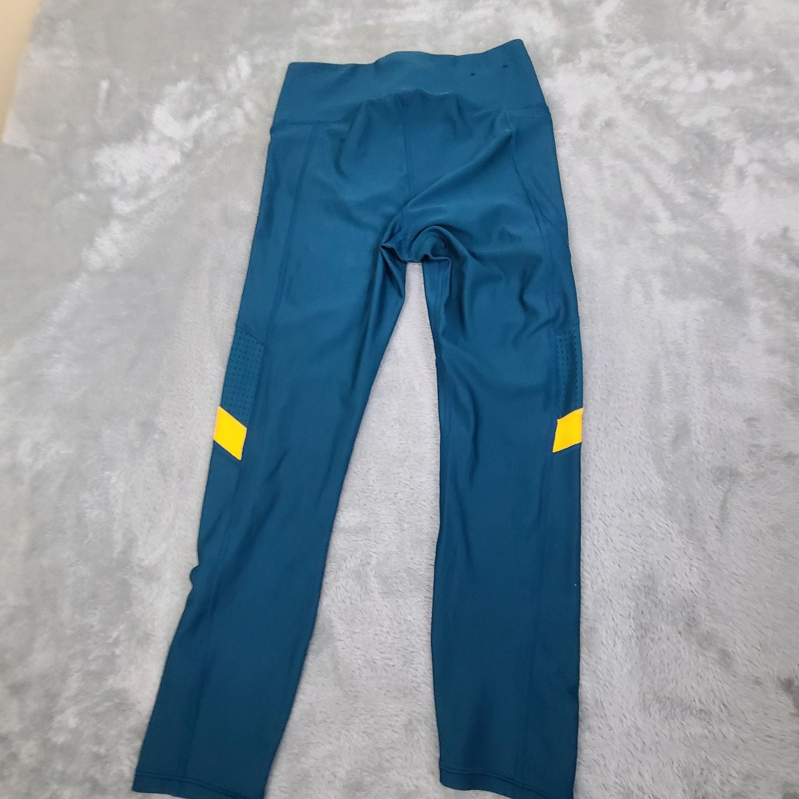 Under Armour Under Armour Compression Leggings Womens Sz M HeatGear Pants Size 27" / US 4 / IT 40 - 7 Thumbnail