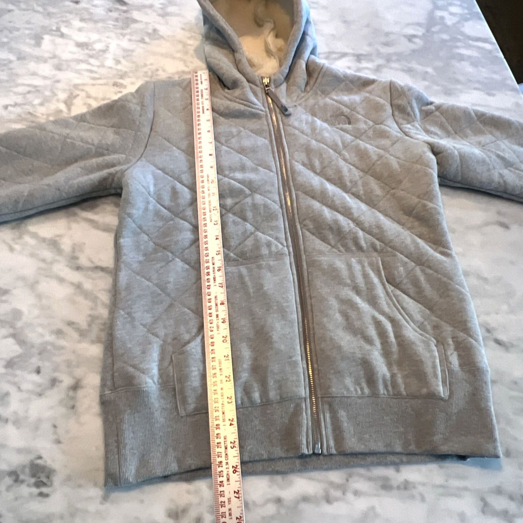 The North Face The North Face Jacket Women’s M Hooded Full Zip Sherpa Lined Quilt Argyle/Diamond Pattern Gray Mid-Length Windows? Size M / US 6-8 / IT 42-44 - 5 Thumbnail