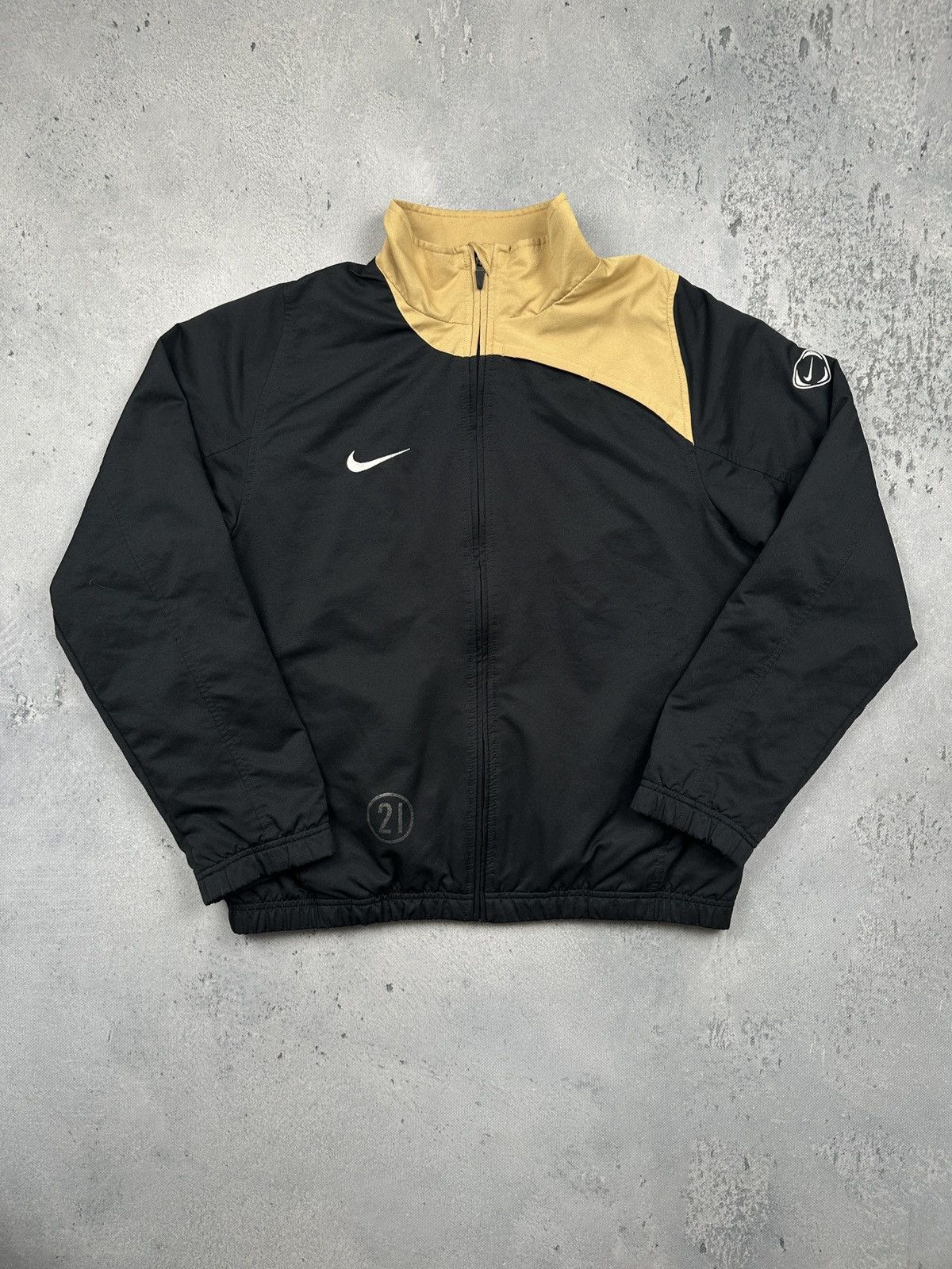 Nike Vintage Nike Black Gold Track Jacket TwoTone Swoosh Logo 00s Size US S / EU 44-46 / 1 - 6 Thumbnail