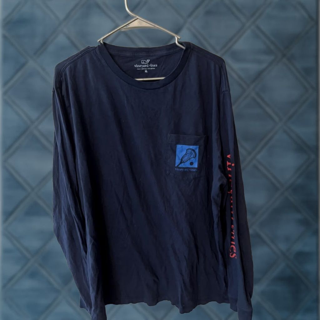 Vineyard Vines Vineyard Vines Logo T-Shirt Long Sleeve XL Blue Mens N/A Size US XL / EU 56 / 4 - 1 Thumbnail
