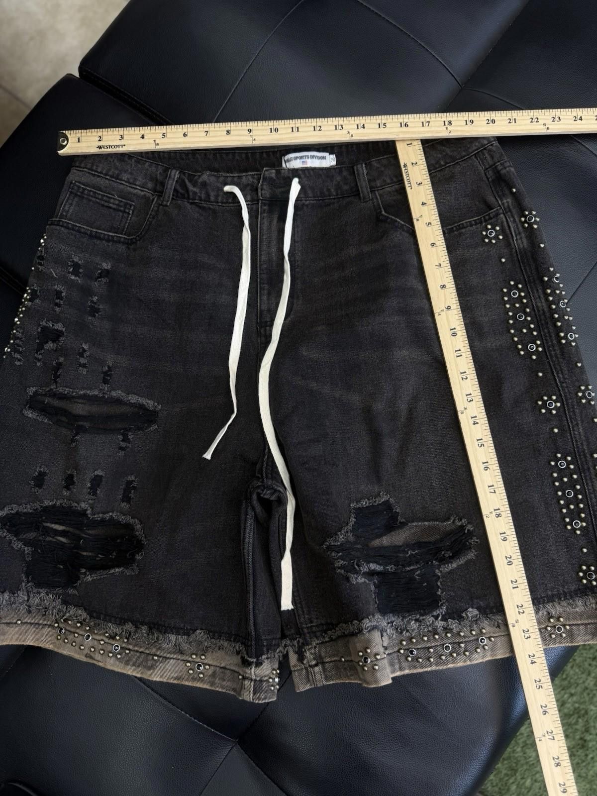 Vale Valley Denim Studded Shorts Size 38 (Brand New) Black/Brown Size US 38 / EU 54 - 6 Thumbnail