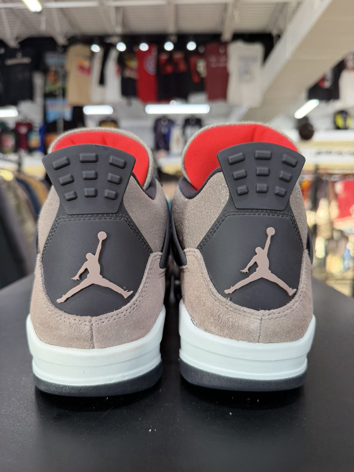 Jordan Brand Air Jordan 4 Taupe Haze Size 9 (2021) Size US 9 / EU 42 - 5 Thumbnail