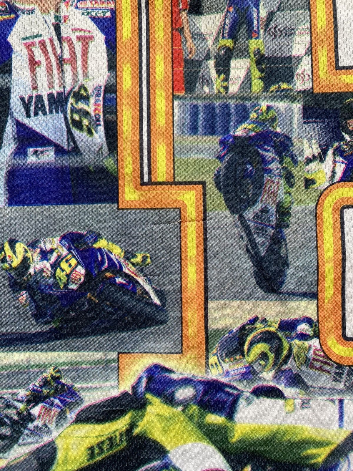 Vintage Vintage 90s Valentino Rossi The Doctor 46 Racing T-shirt Size US S / EU 44-46 / 1 - 4 Thumbnail