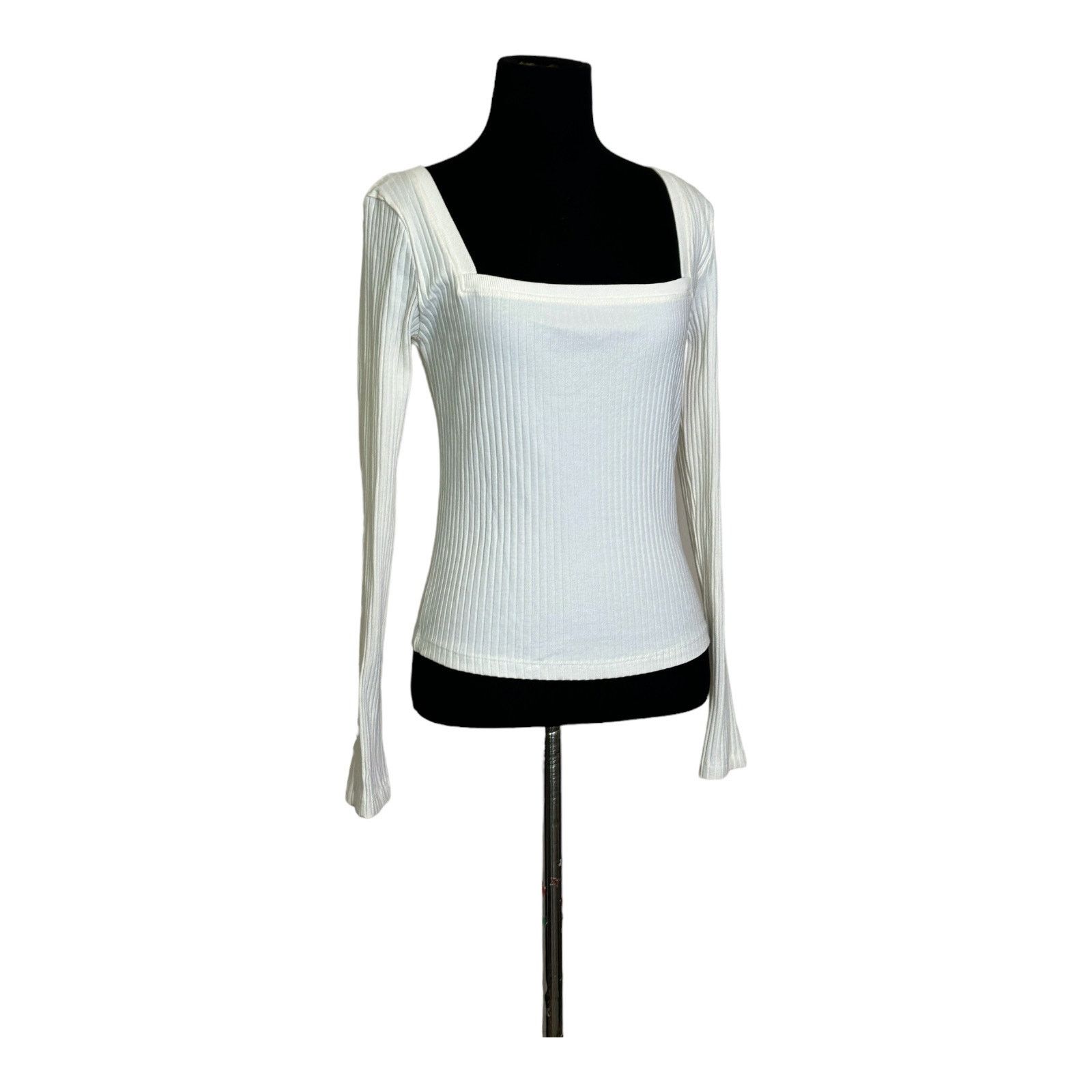 Zara ZARA creamy white long sleeves square neck sweater size M Size M / US 6-8 / IT 42-44 - 6 Thumbnail